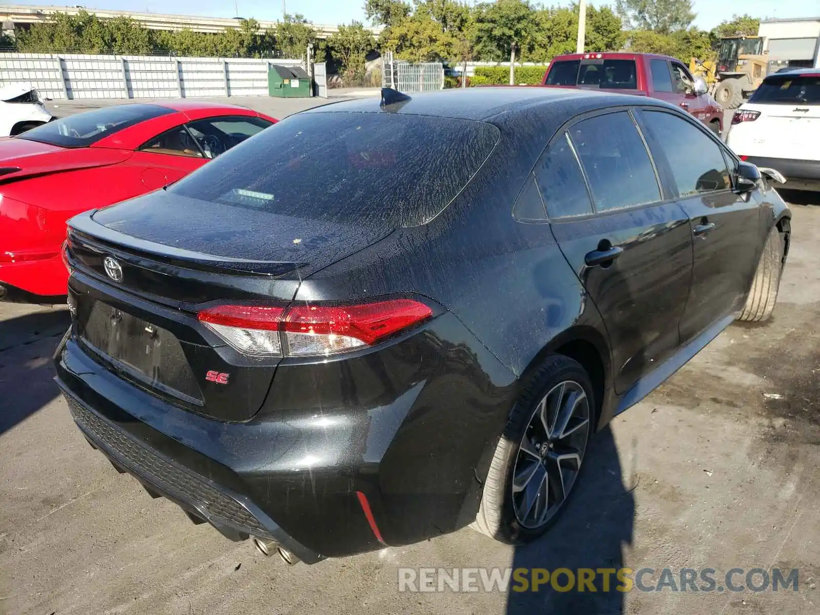 4 Photograph of a damaged car 5YFS4RCE0LP009123 TOYOTA COROLLA 2020