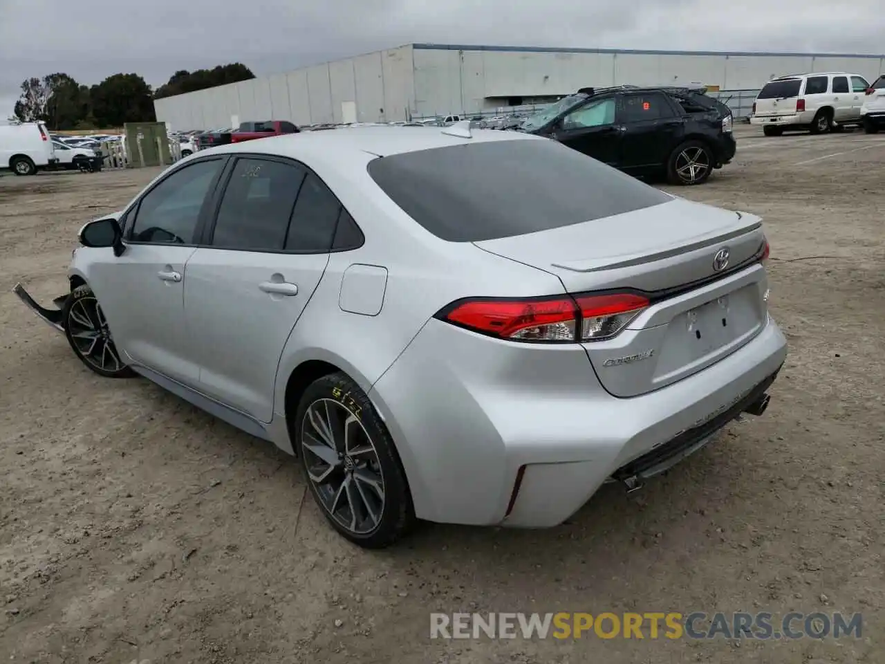 3 Photograph of a damaged car 5YFS4RCE0LP011759 TOYOTA COROLLA 2020