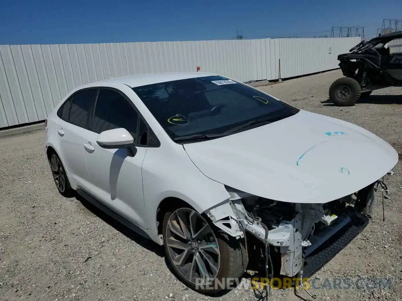 1 Photograph of a damaged car 5YFS4RCE0LP013088 TOYOTA COROLLA 2020