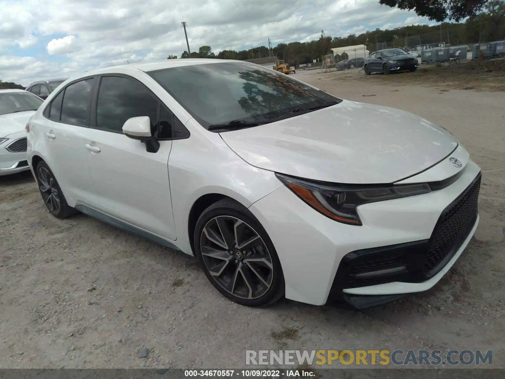 1 Photograph of a damaged car 5YFS4RCE0LP013690 TOYOTA COROLLA 2020