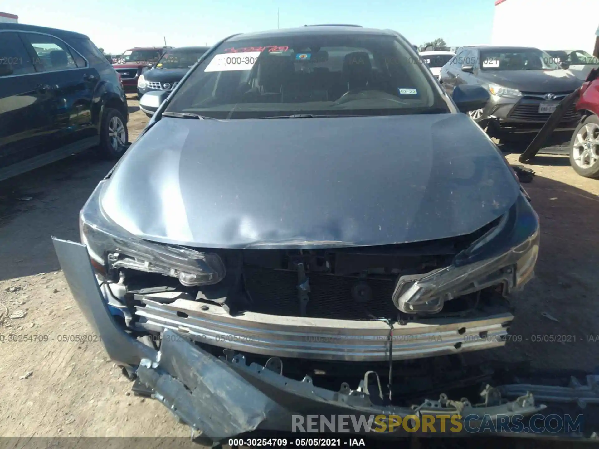 6 Photograph of a damaged car 5YFS4RCE0LP014399 TOYOTA COROLLA 2020