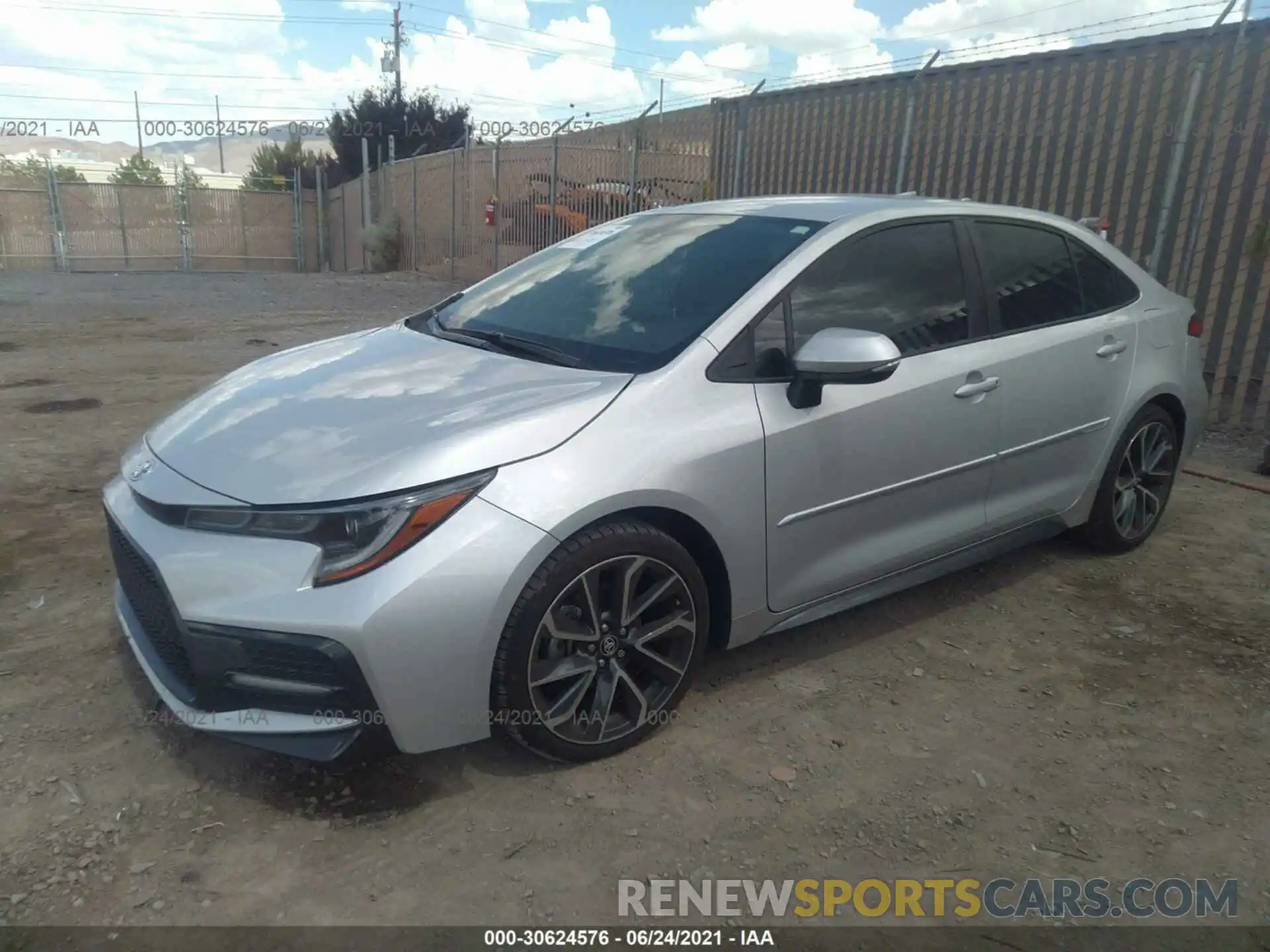 2 Photograph of a damaged car 5YFS4RCE0LP018498 TOYOTA COROLLA 2020