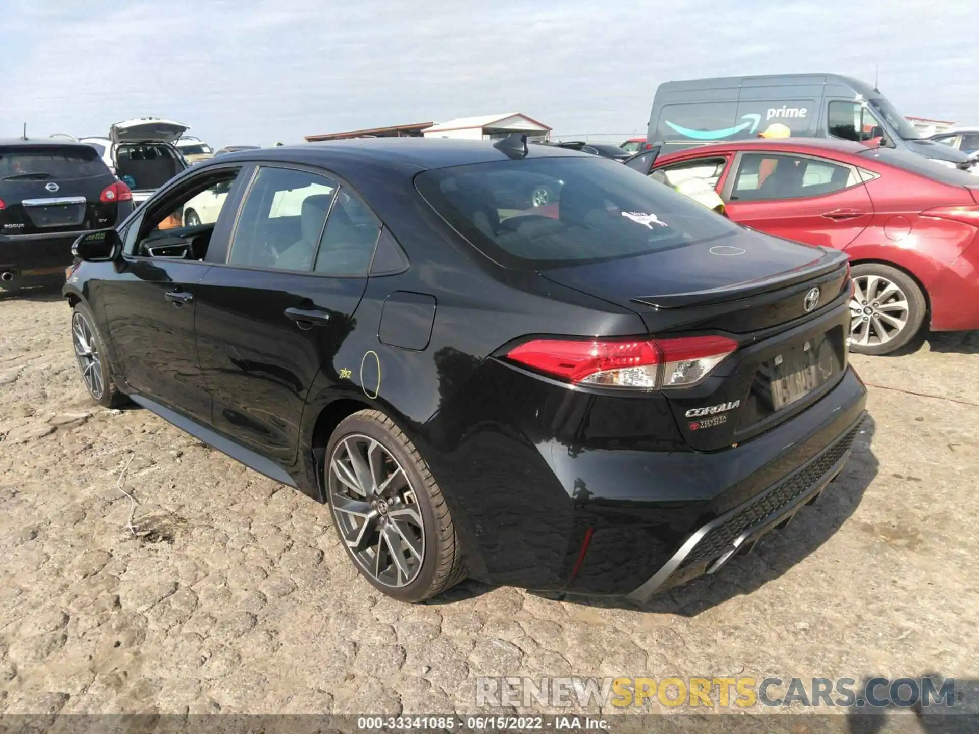 3 Photograph of a damaged car 5YFS4RCE0LP022437 TOYOTA COROLLA 2020