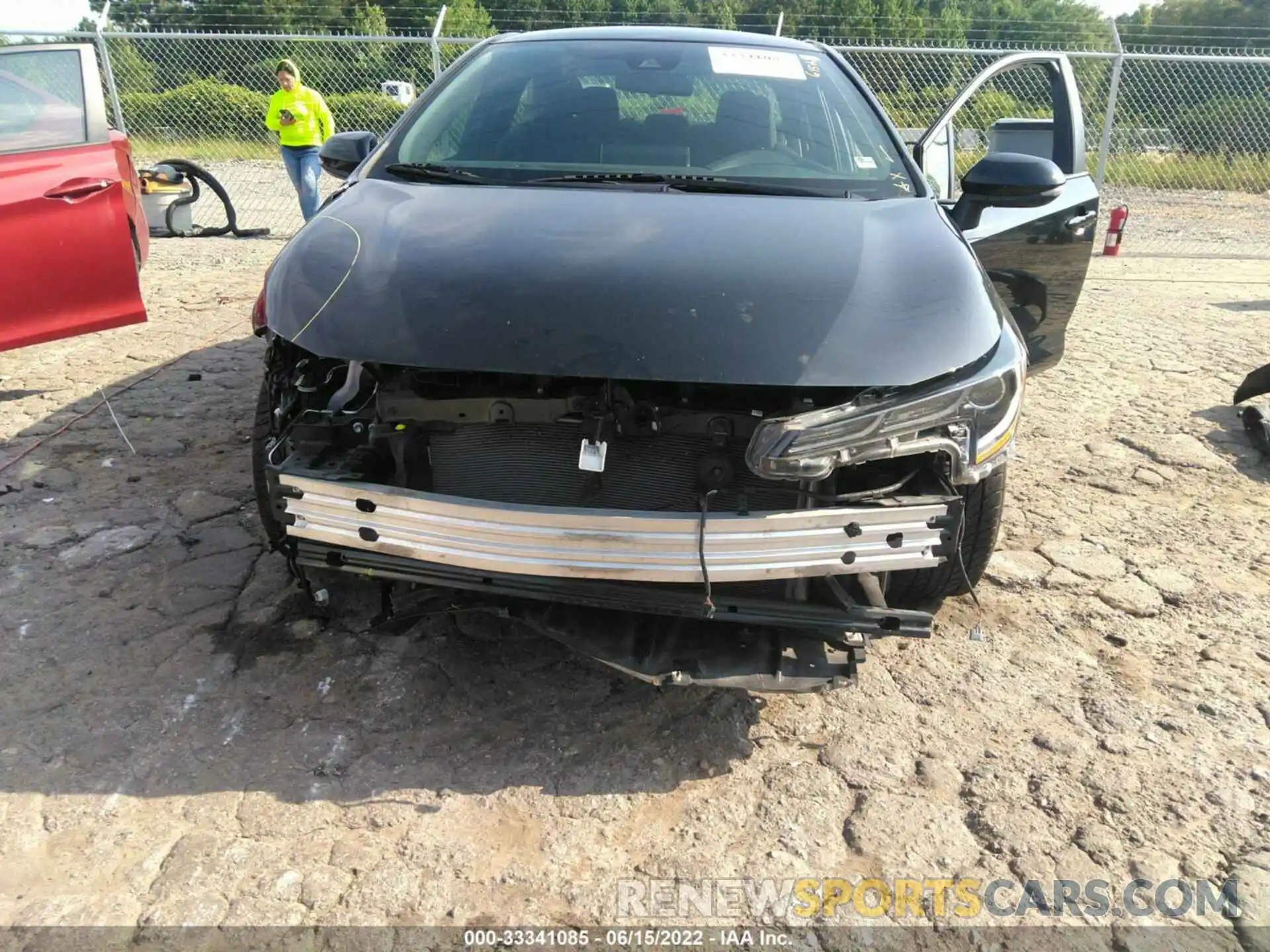 6 Photograph of a damaged car 5YFS4RCE0LP022437 TOYOTA COROLLA 2020