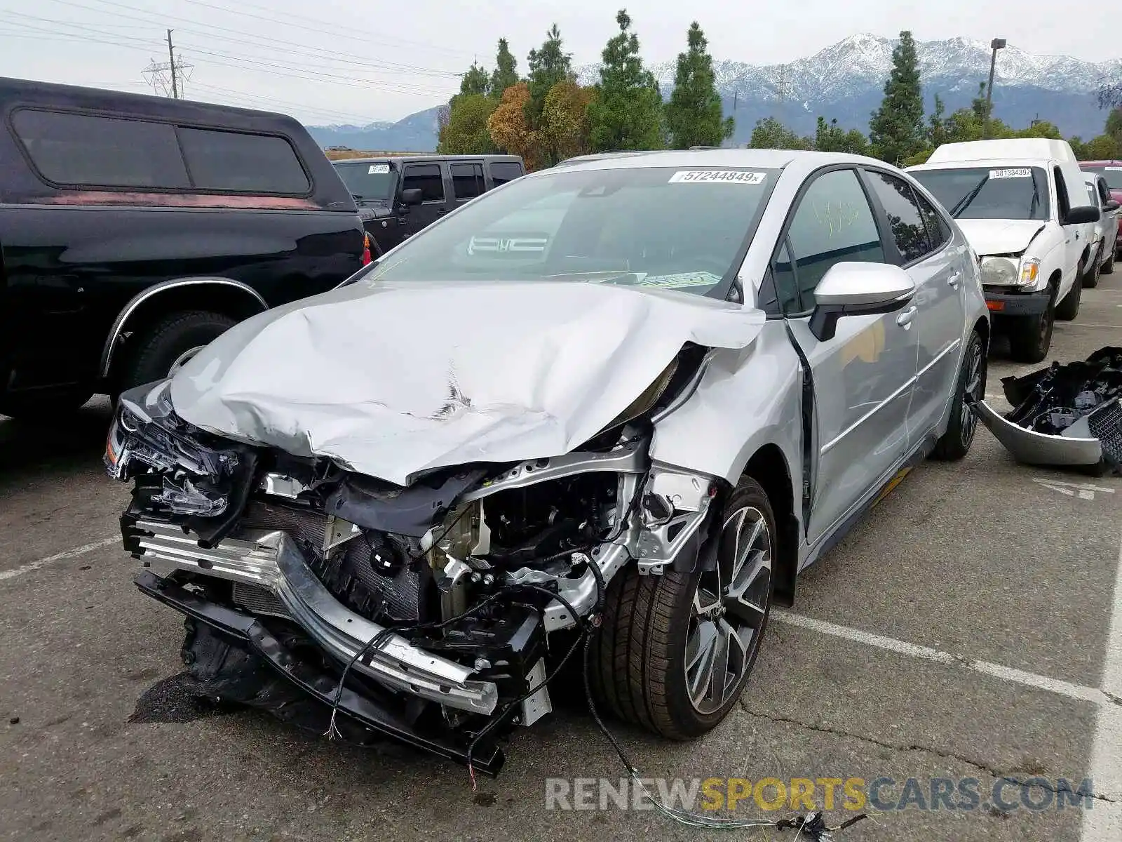 2 Photograph of a damaged car 5YFS4RCE0LP022759 TOYOTA COROLLA 2020