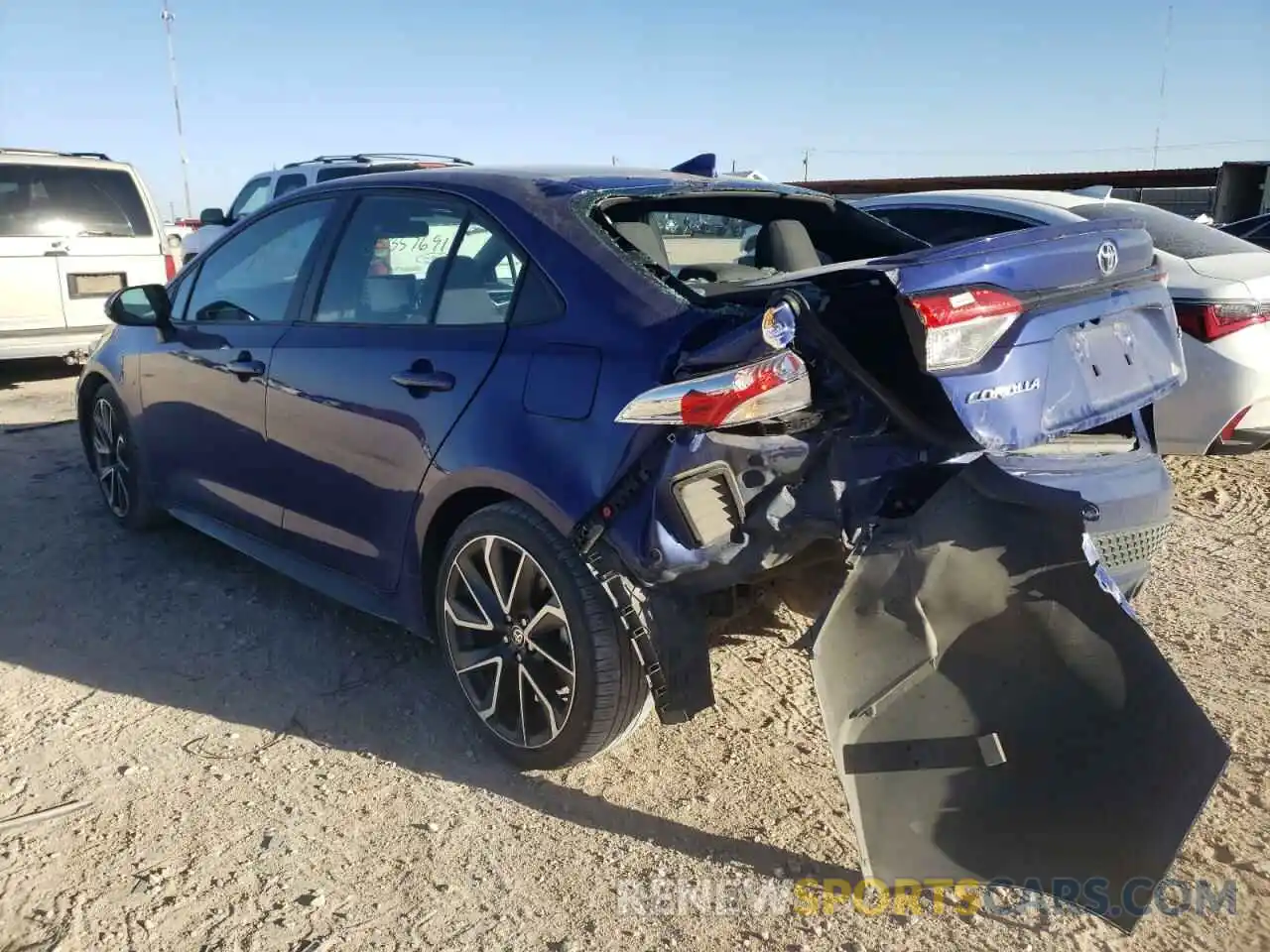 3 Photograph of a damaged car 5YFS4RCE0LP023197 TOYOTA COROLLA 2020