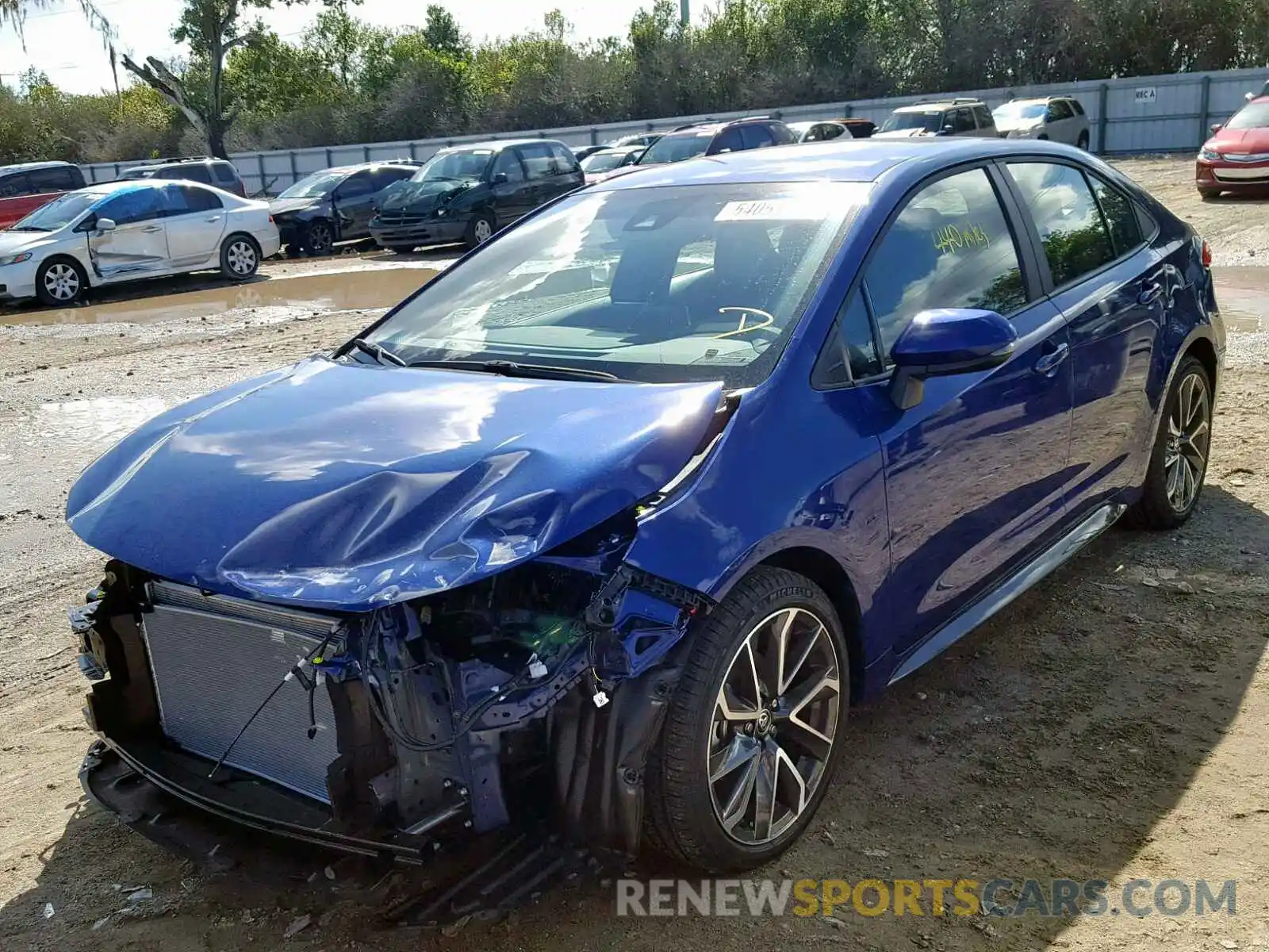 2 Photograph of a damaged car 5YFS4RCE0LP025323 TOYOTA COROLLA 2020