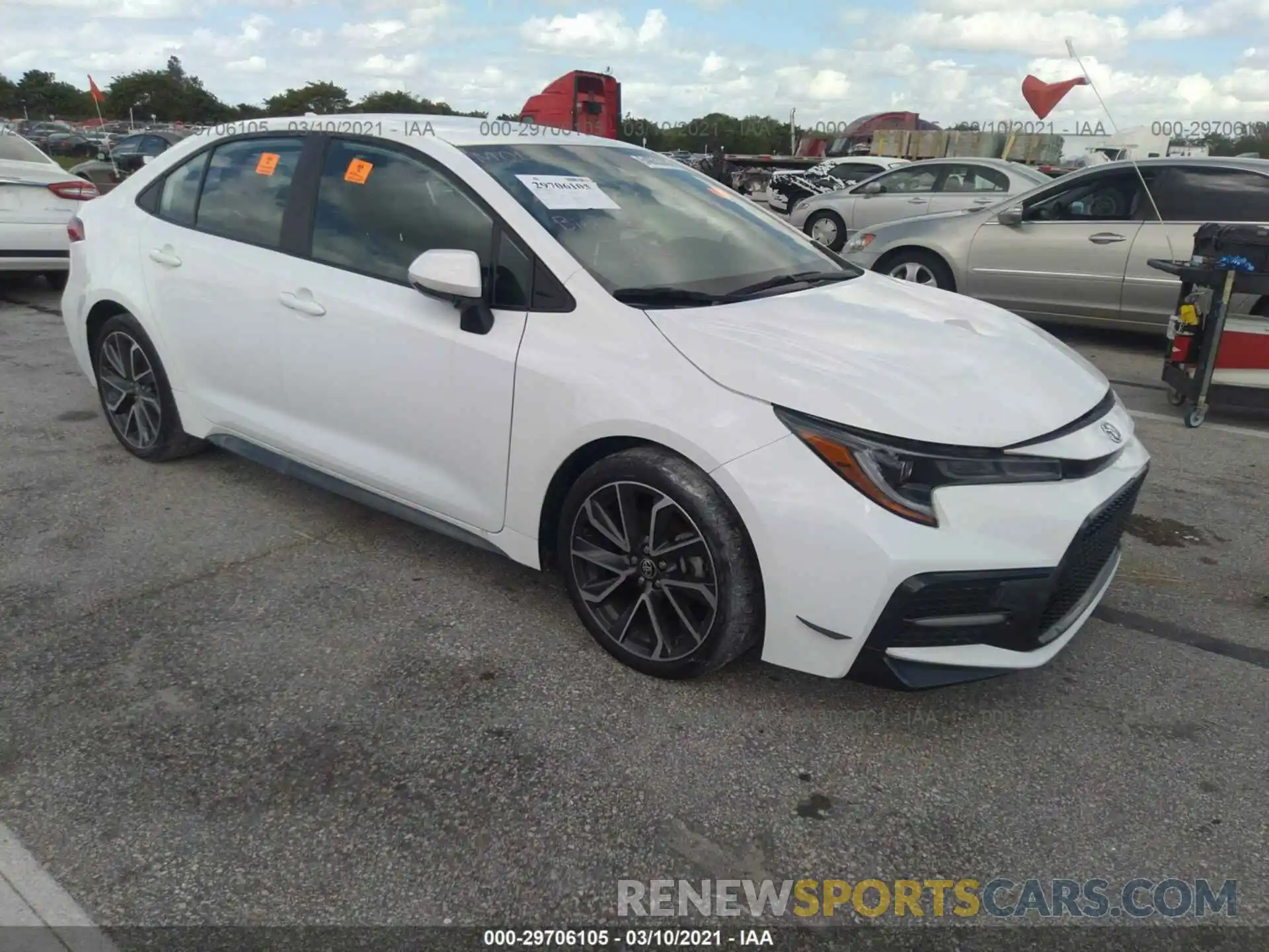 1 Photograph of a damaged car 5YFS4RCE0LP026262 TOYOTA COROLLA 2020