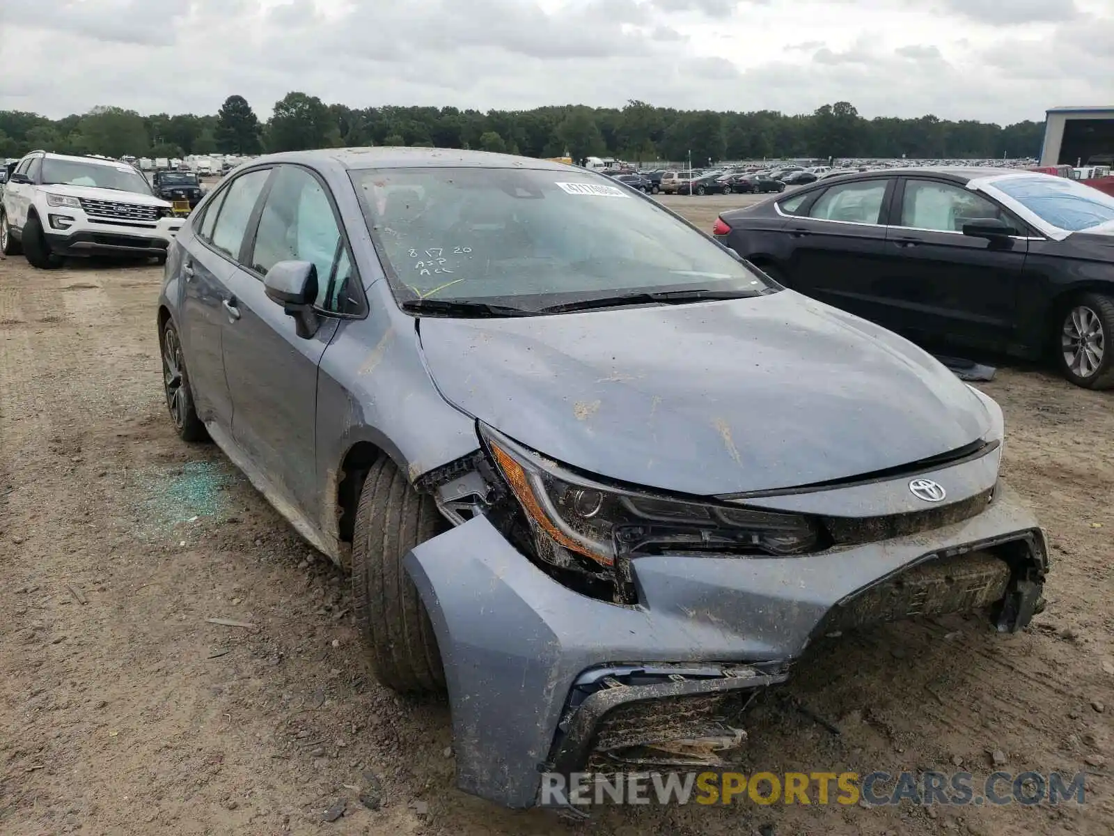 1 Photograph of a damaged car 5YFS4RCE0LP028402 TOYOTA COROLLA 2020