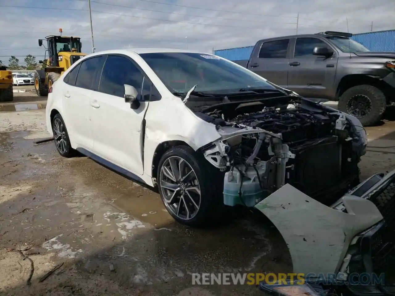 1 Photograph of a damaged car 5YFS4RCE0LP029243 TOYOTA COROLLA 2020