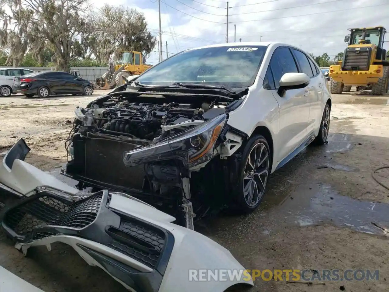 2 Photograph of a damaged car 5YFS4RCE0LP029243 TOYOTA COROLLA 2020