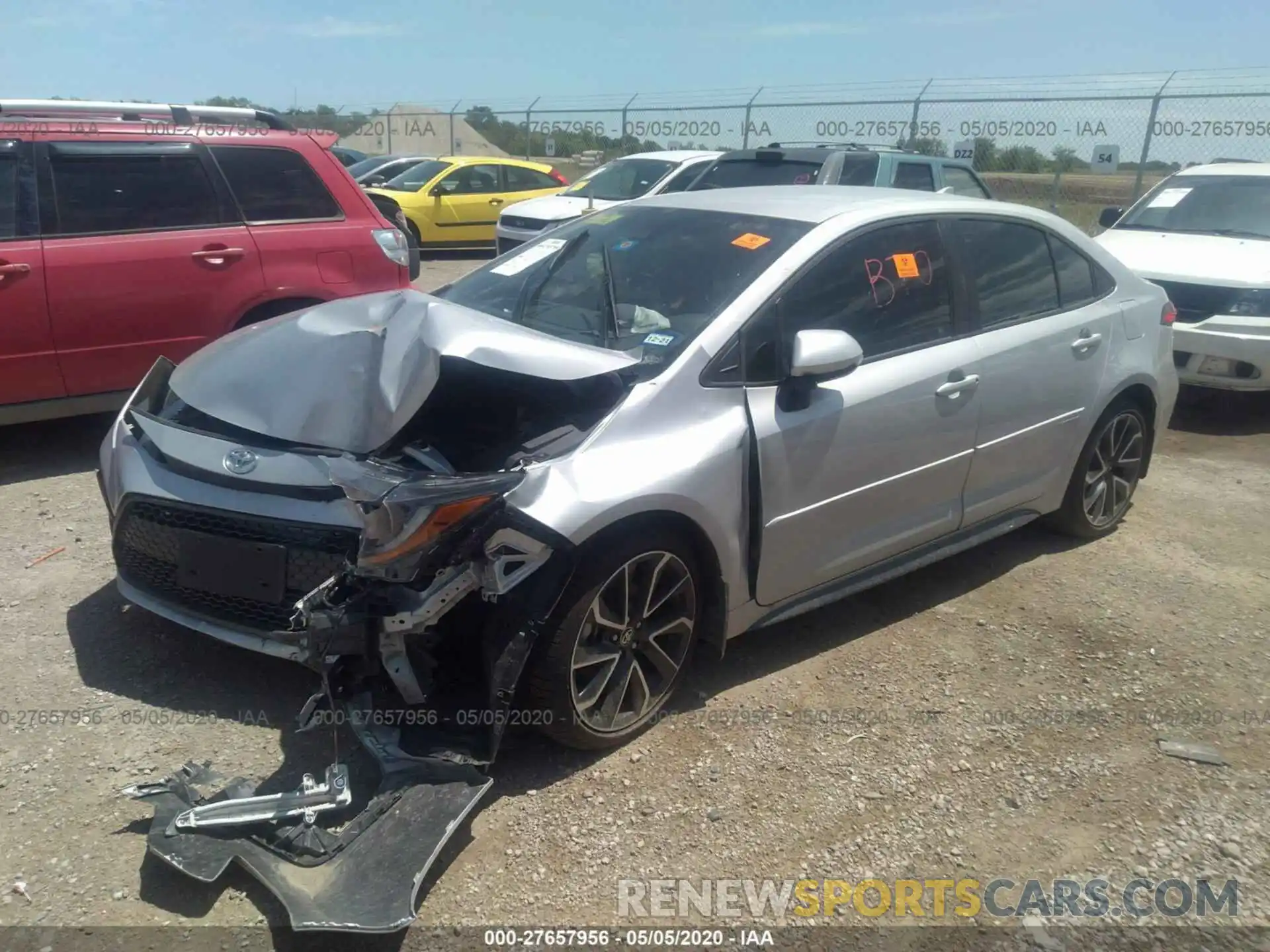 2 Photograph of a damaged car 5YFS4RCE0LP030683 TOYOTA COROLLA 2020