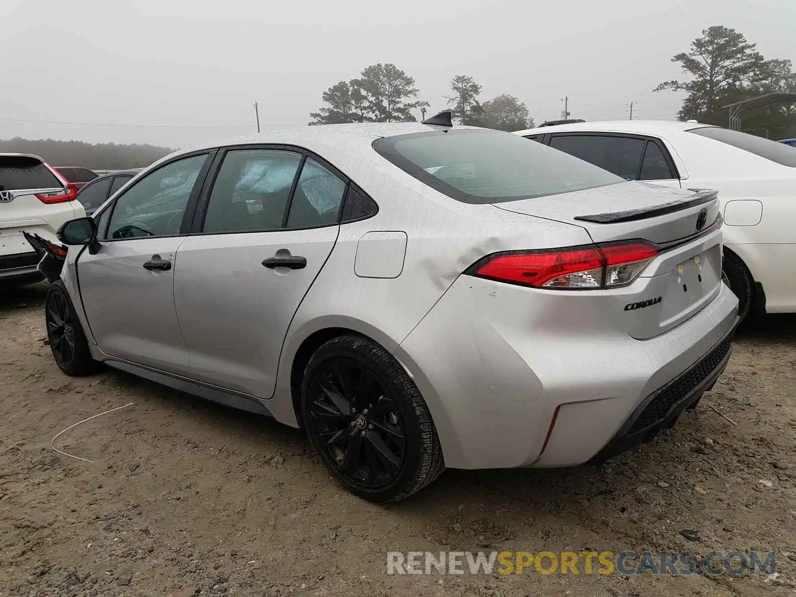 3 Photograph of a damaged car 5YFS4RCE0LP031302 TOYOTA COROLLA 2020