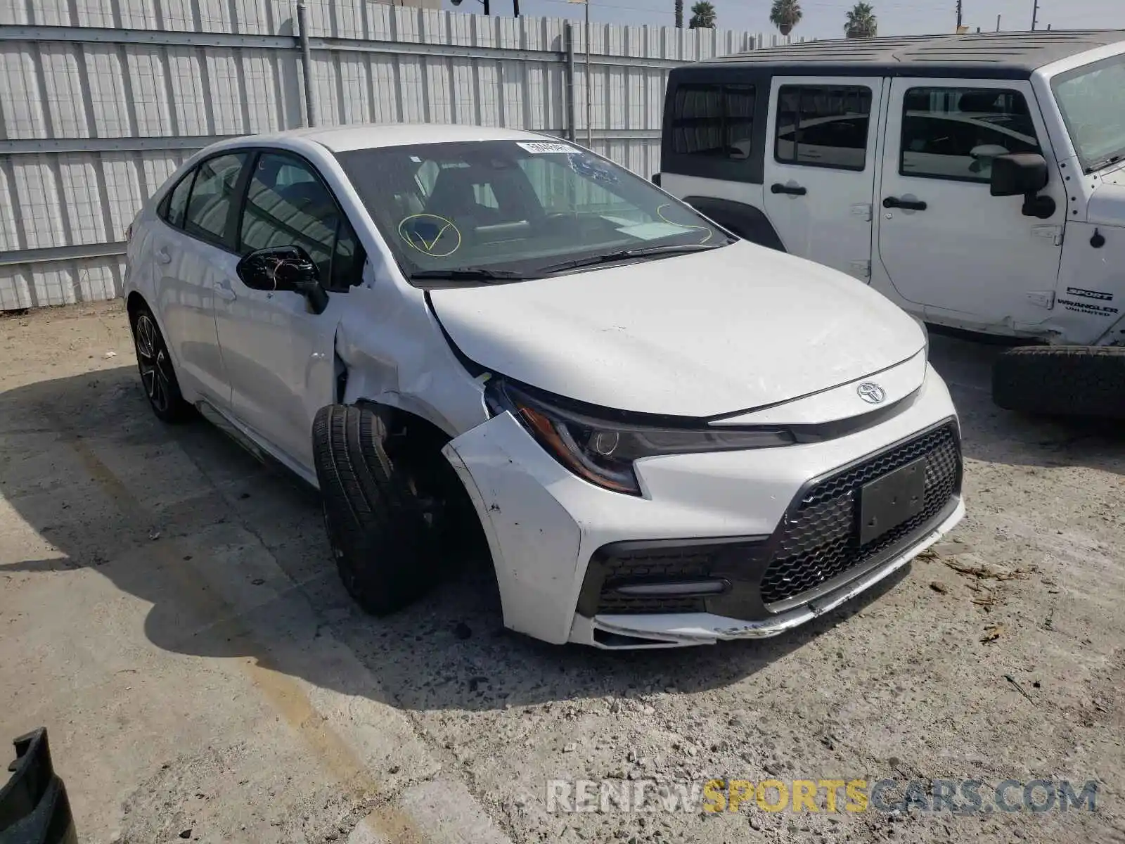 1 Photograph of a damaged car 5YFS4RCE0LP034412 TOYOTA COROLLA 2020