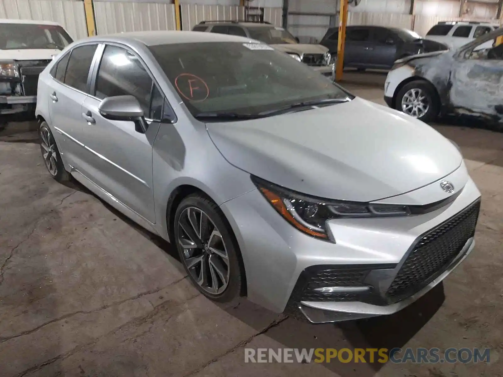 1 Photograph of a damaged car 5YFS4RCE0LP035530 TOYOTA COROLLA 2020