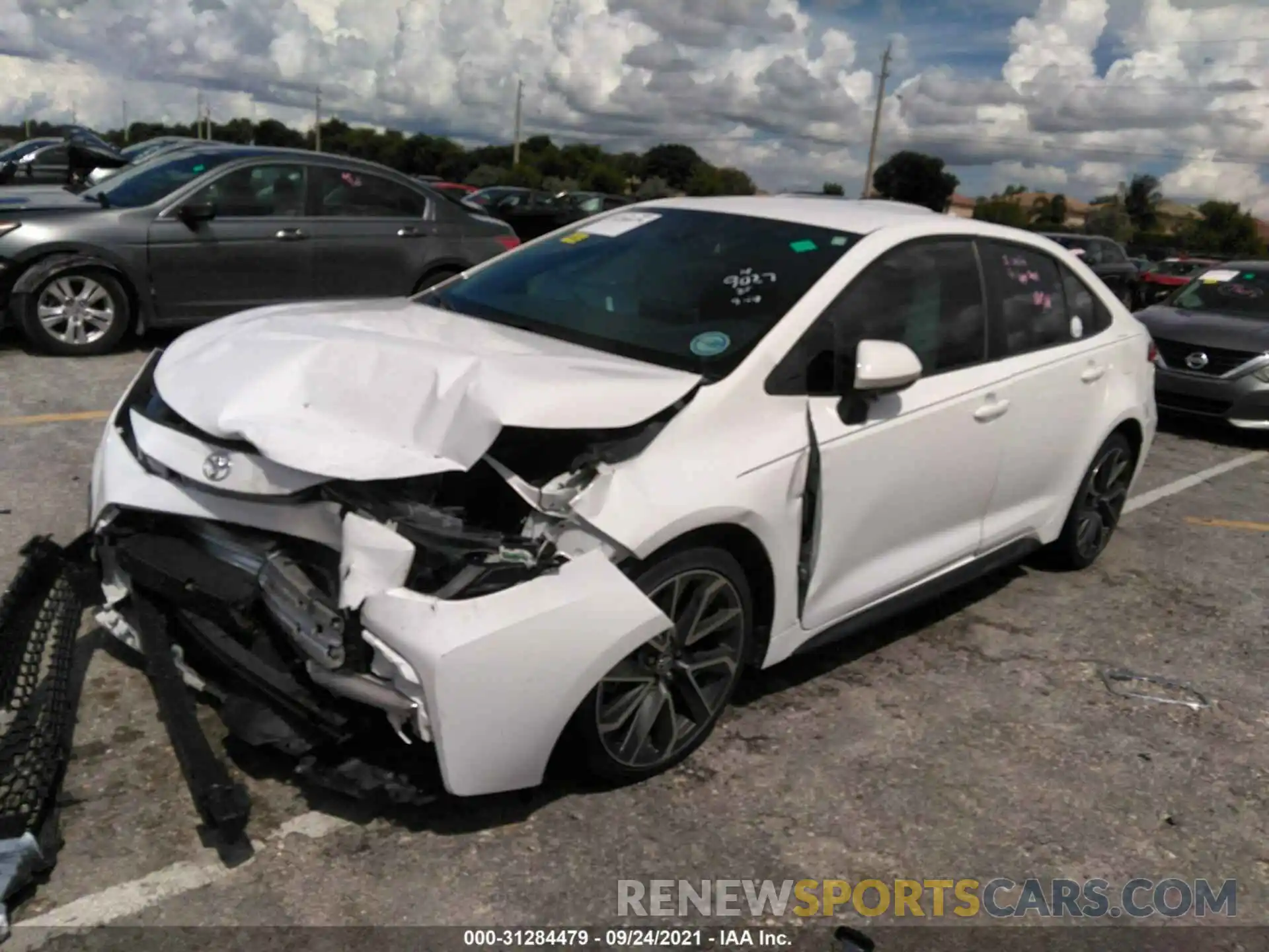 2 Photograph of a damaged car 5YFS4RCE0LP039027 TOYOTA COROLLA 2020