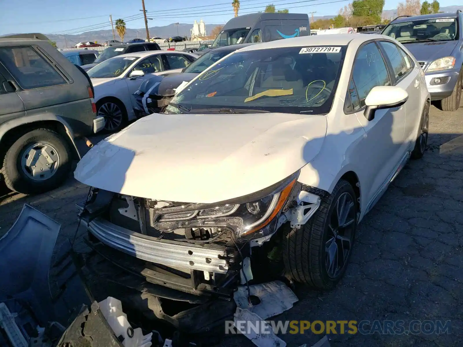 2 Photograph of a damaged car 5YFS4RCE0LP041795 TOYOTA COROLLA 2020