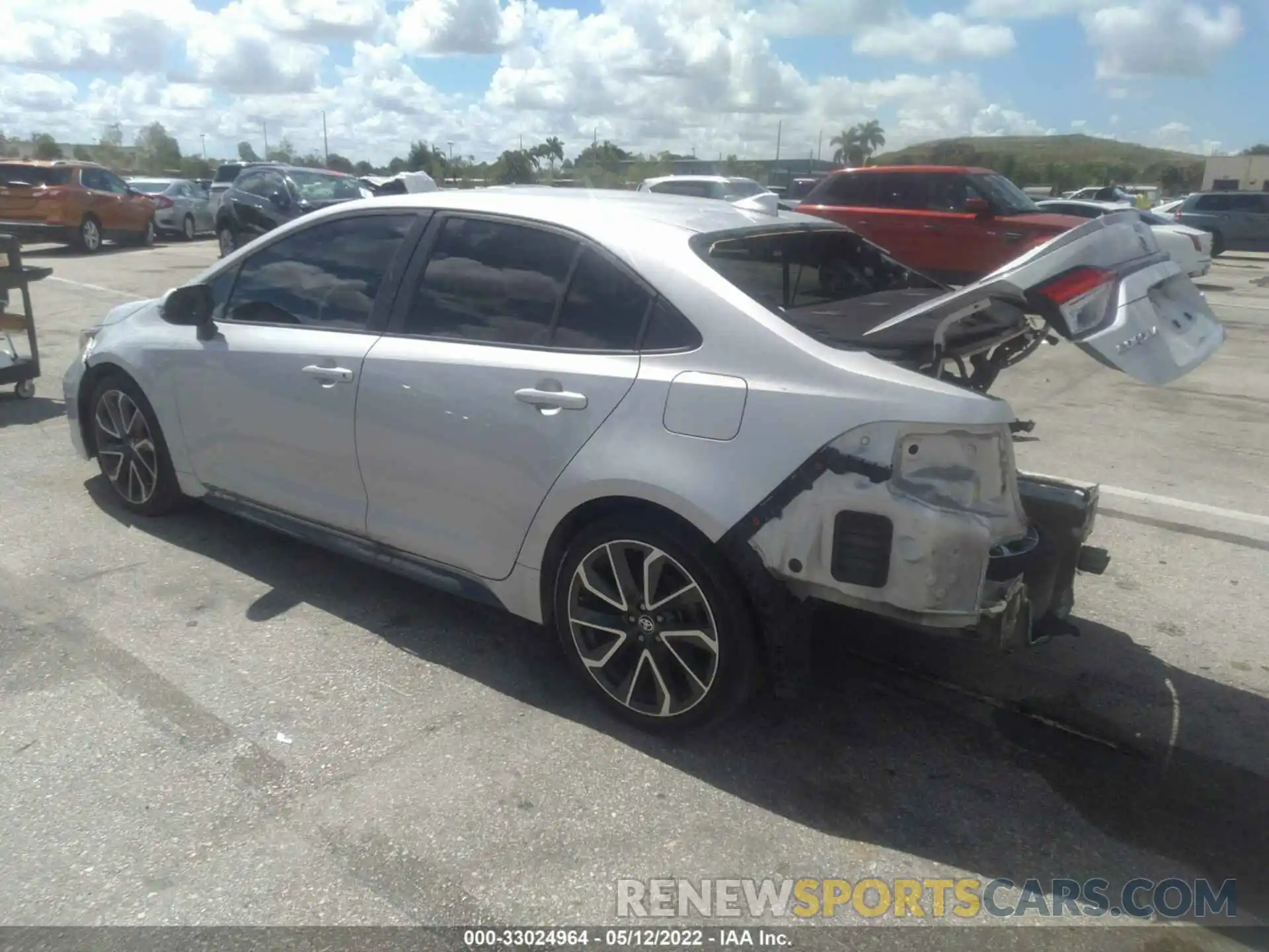 3 Photograph of a damaged car 5YFS4RCE0LP042333 TOYOTA COROLLA 2020