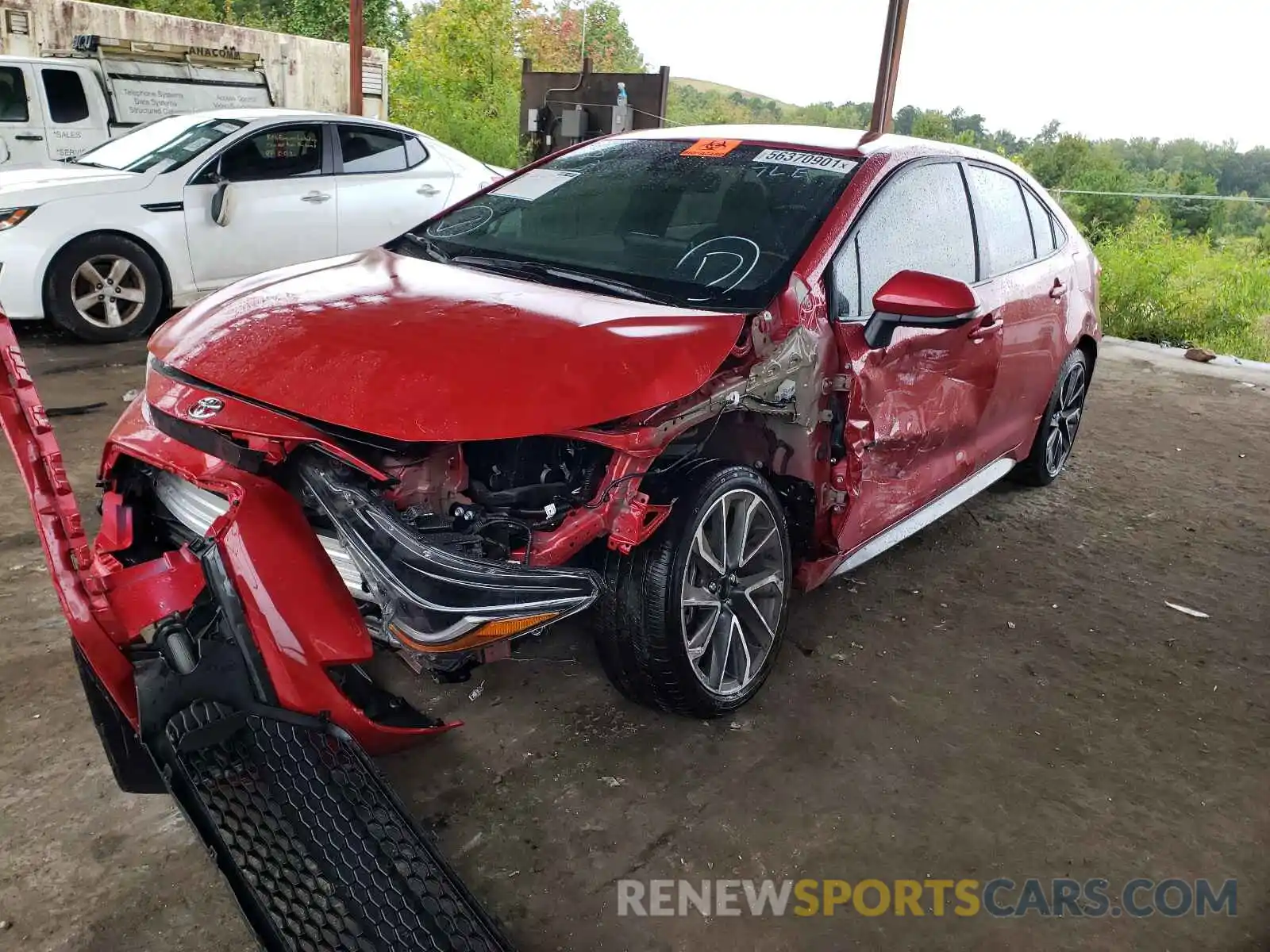 2 Photograph of a damaged car 5YFS4RCE0LP044017 TOYOTA COROLLA 2020