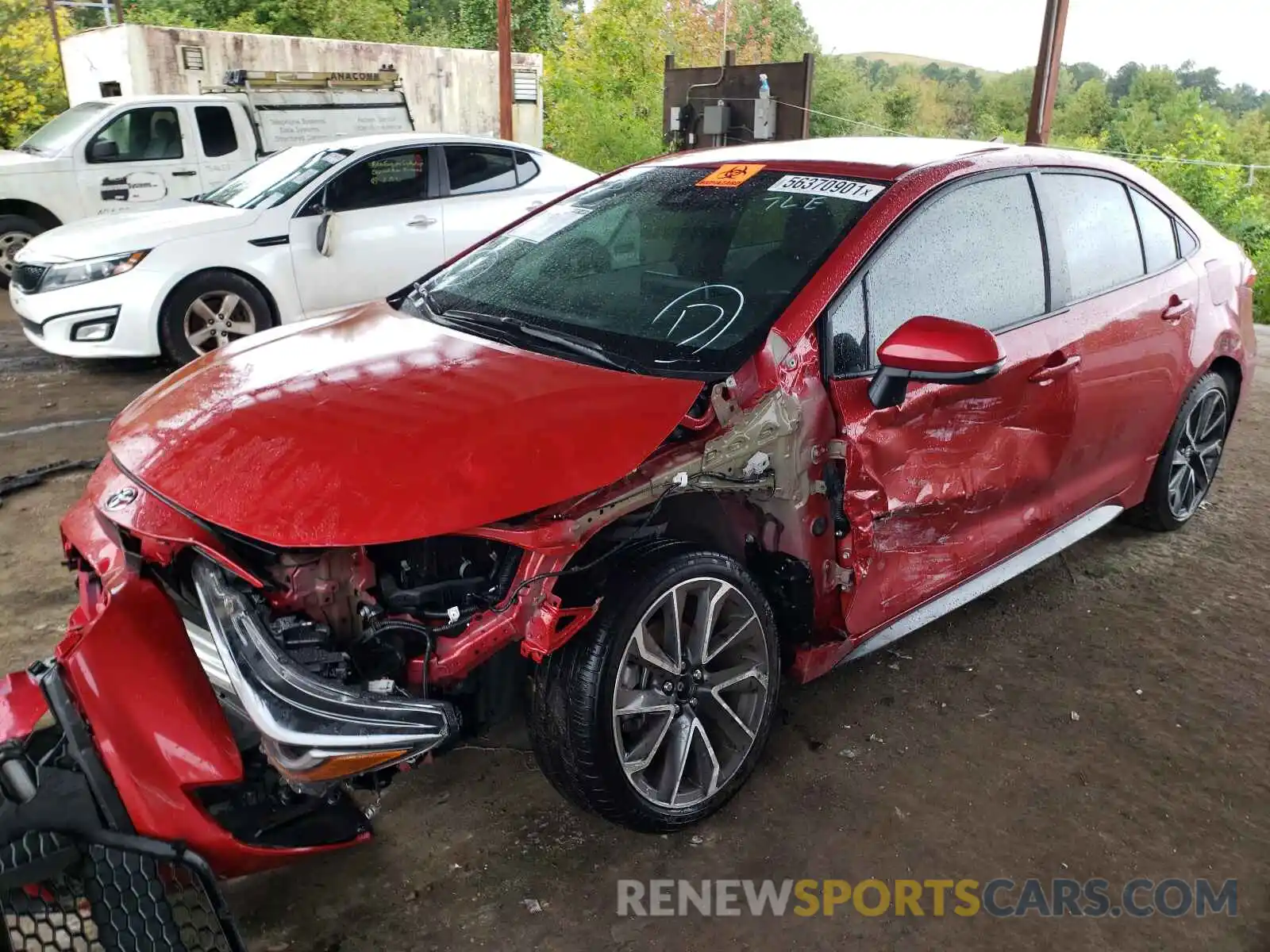 9 Photograph of a damaged car 5YFS4RCE0LP044017 TOYOTA COROLLA 2020