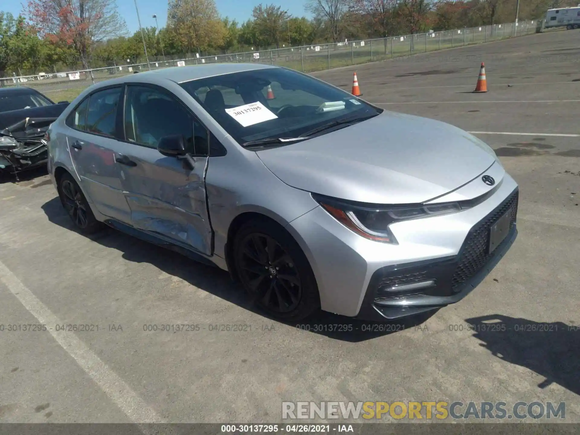 1 Photograph of a damaged car 5YFS4RCE0LP044129 TOYOTA COROLLA 2020