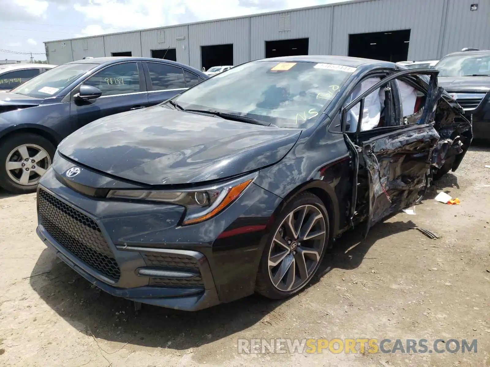 2 Photograph of a damaged car 5YFS4RCE0LP044535 TOYOTA COROLLA 2020