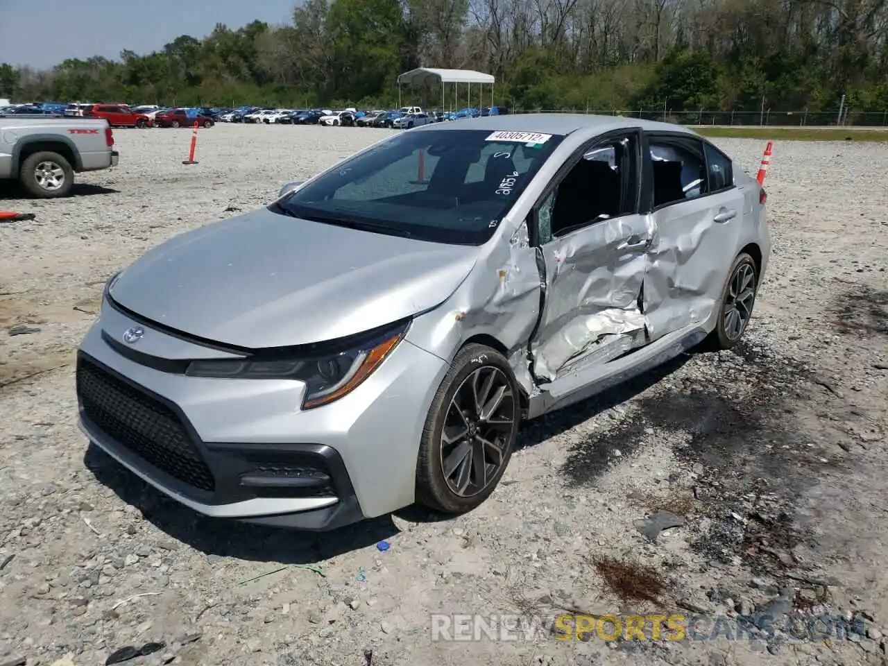 2 Photograph of a damaged car 5YFS4RCE0LP048018 TOYOTA COROLLA 2020