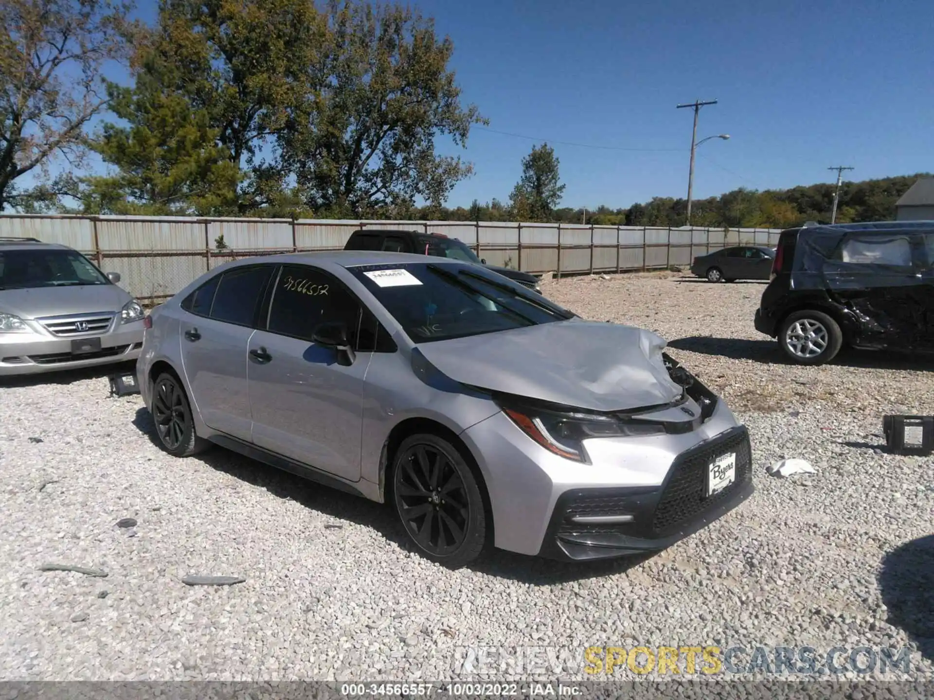 1 Photograph of a damaged car 5YFS4RCE0LP050691 TOYOTA COROLLA 2020