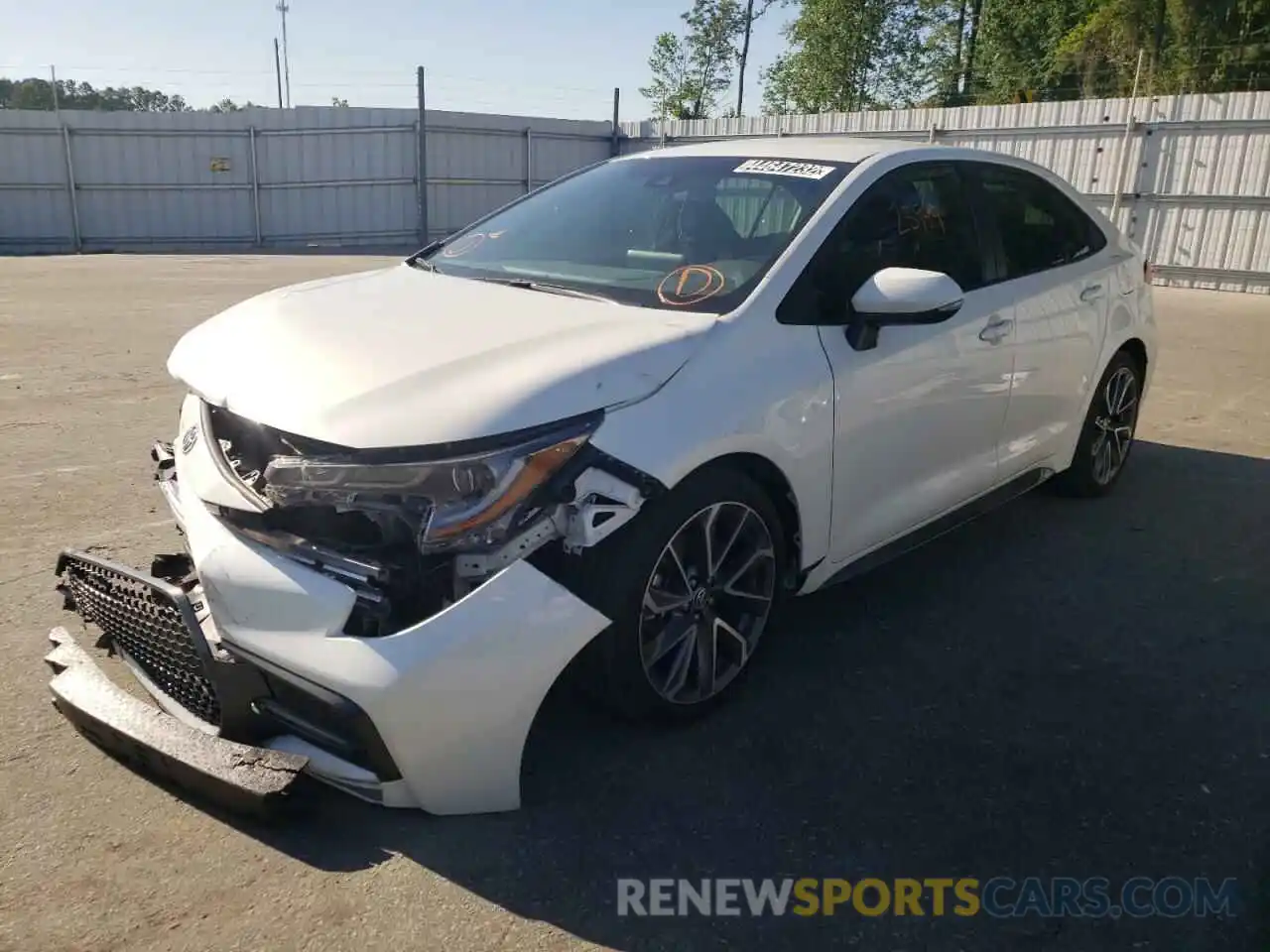 2 Photograph of a damaged car 5YFS4RCE0LP052621 TOYOTA COROLLA 2020