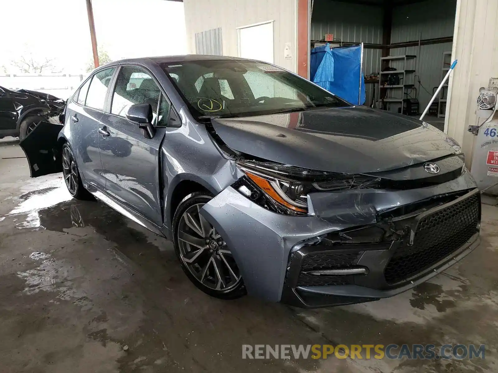 1 Photograph of a damaged car 5YFS4RCE0LP053204 TOYOTA COROLLA 2020