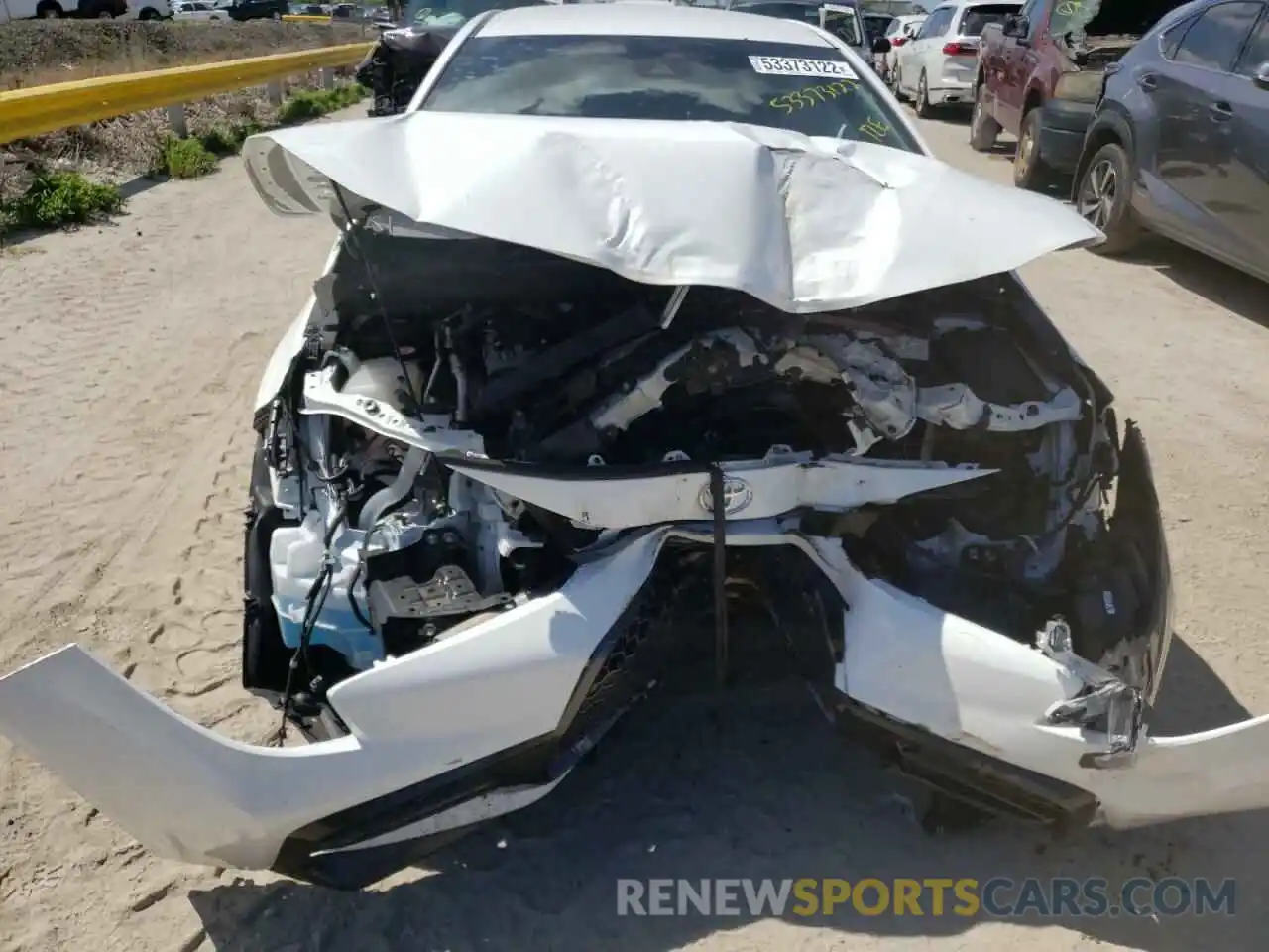 9 Photograph of a damaged car 5YFS4RCE0LP053901 TOYOTA COROLLA 2020