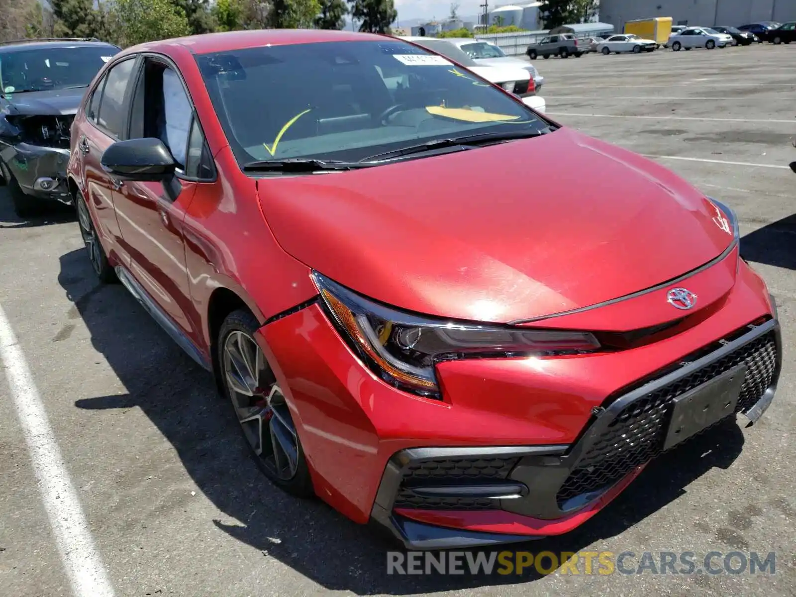 1 Photograph of a damaged car 5YFS4RCE0LP054367 TOYOTA COROLLA 2020