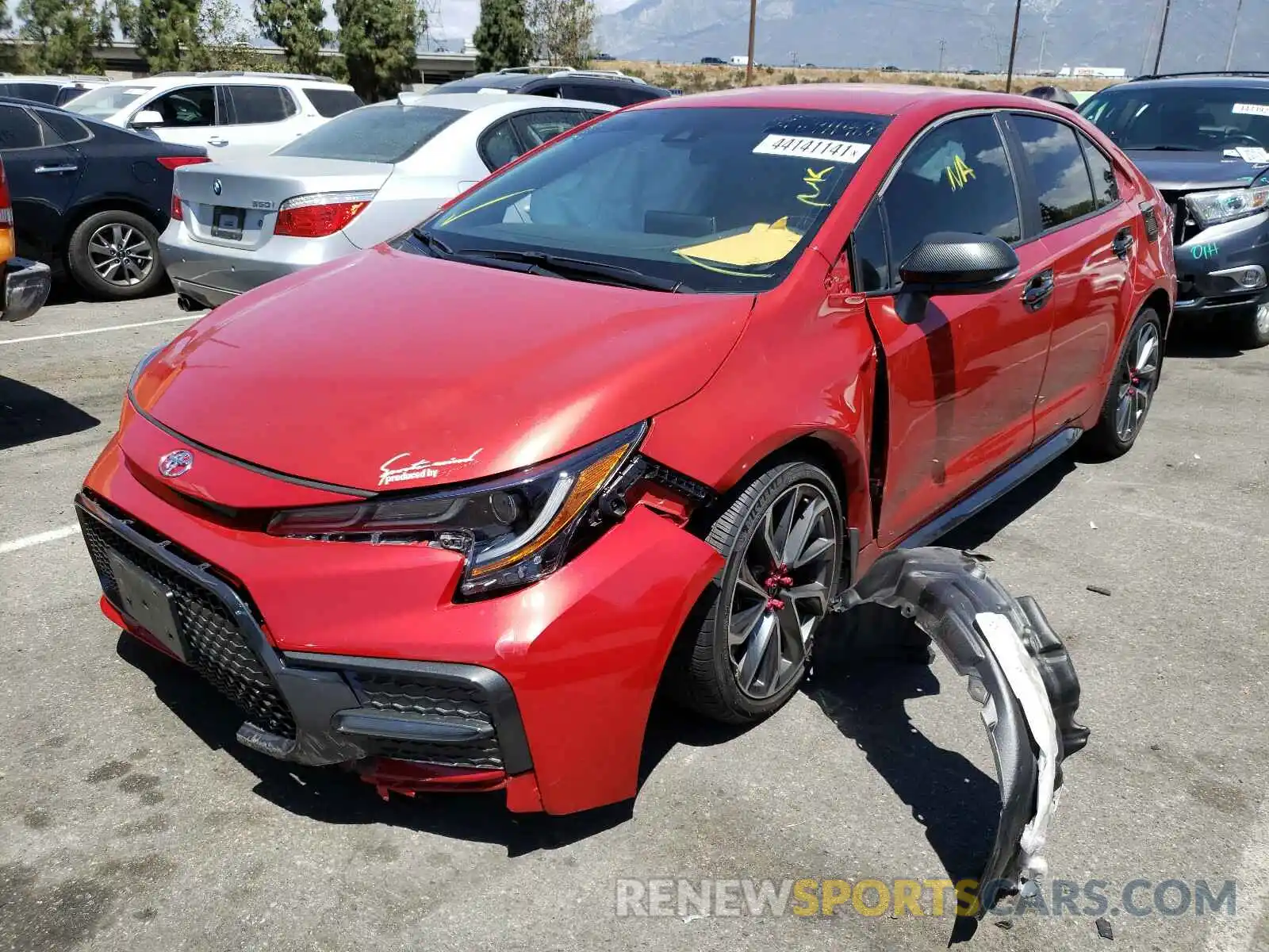 2 Photograph of a damaged car 5YFS4RCE0LP054367 TOYOTA COROLLA 2020