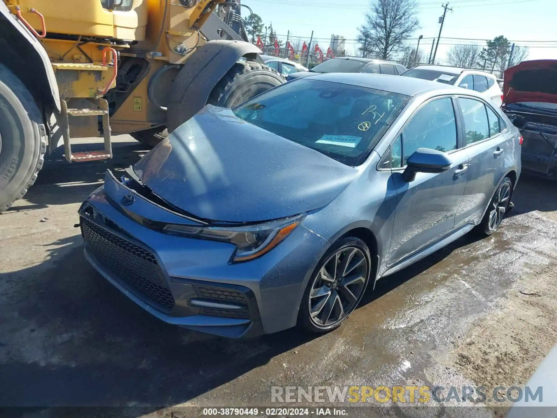 2 Photograph of a damaged car 5YFS4RCE0LP055941 TOYOTA COROLLA 2020