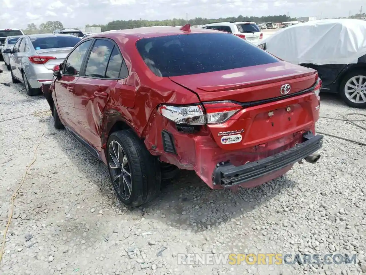 3 Photograph of a damaged car 5YFS4RCE1LP010569 TOYOTA COROLLA 2020