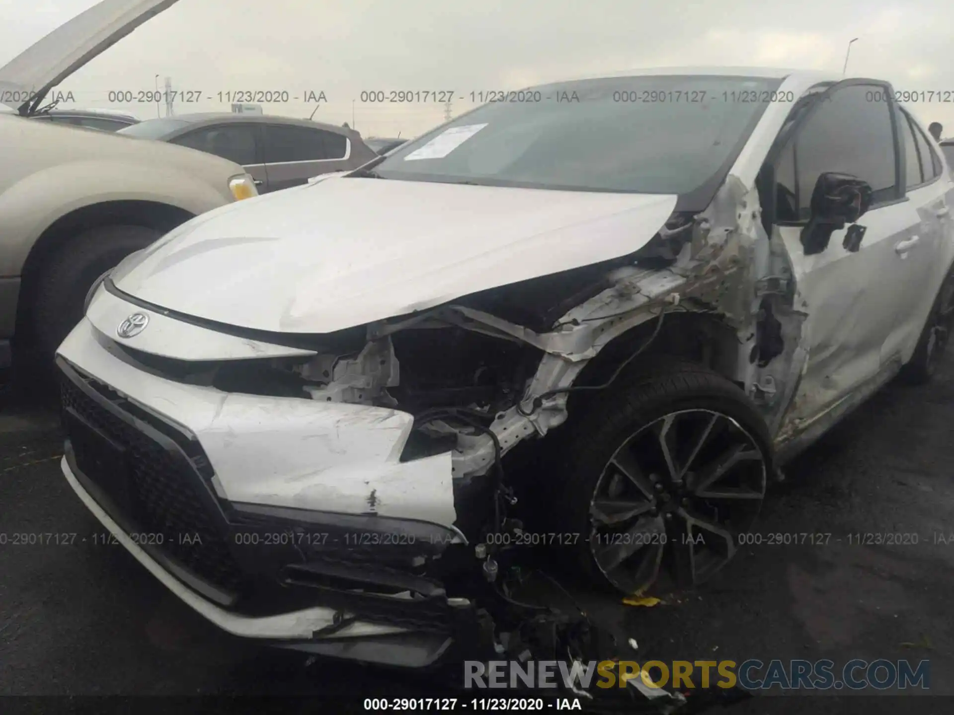 6 Photograph of a damaged car 5YFS4RCE1LP015139 TOYOTA COROLLA 2020
