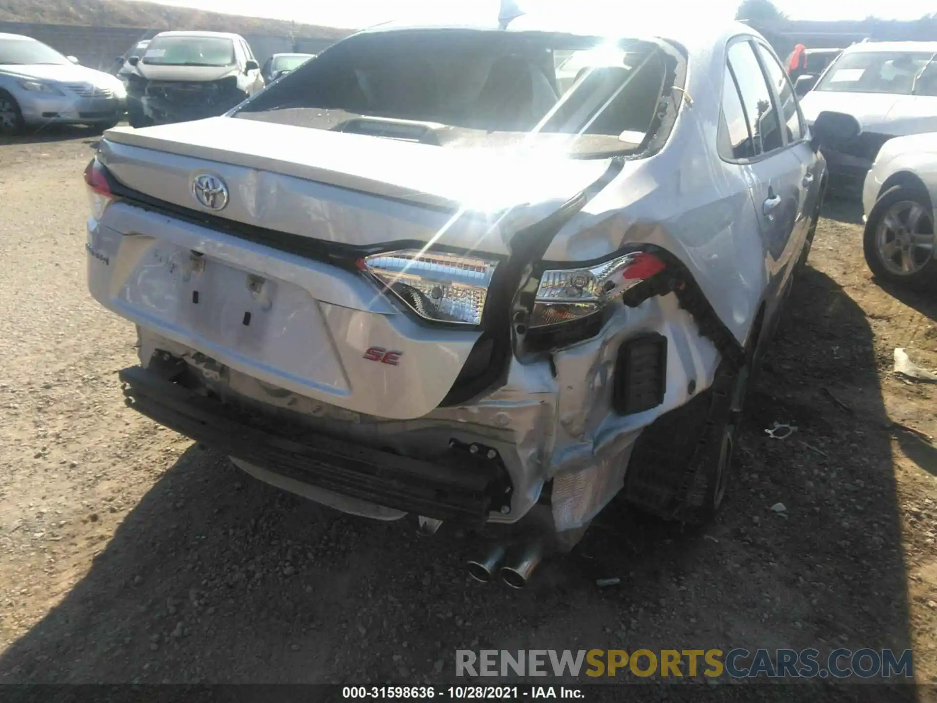 6 Photograph of a damaged car 5YFS4RCE1LP015173 TOYOTA COROLLA 2020