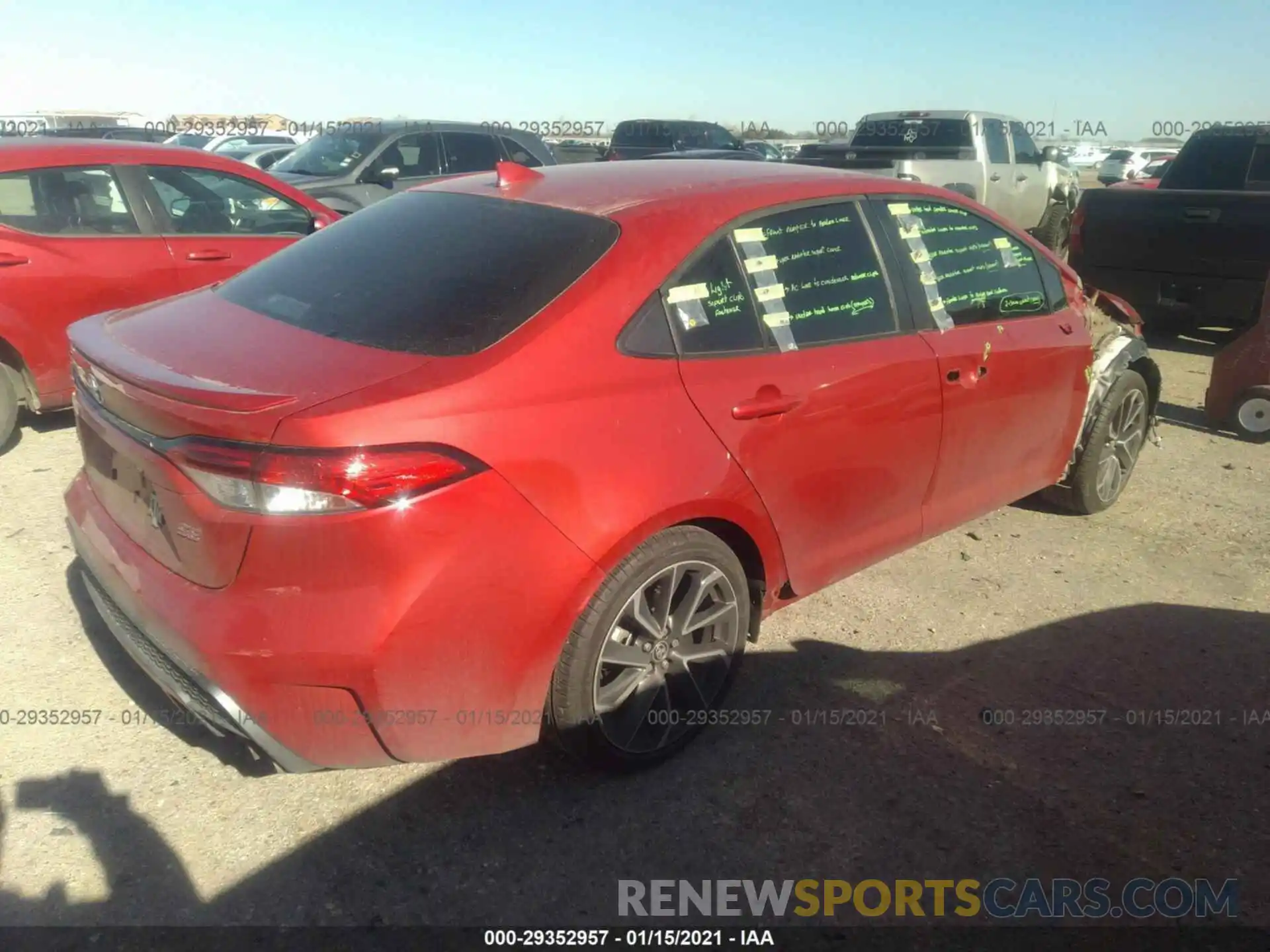 4 Photograph of a damaged car 5YFS4RCE1LP015237 TOYOTA COROLLA 2020