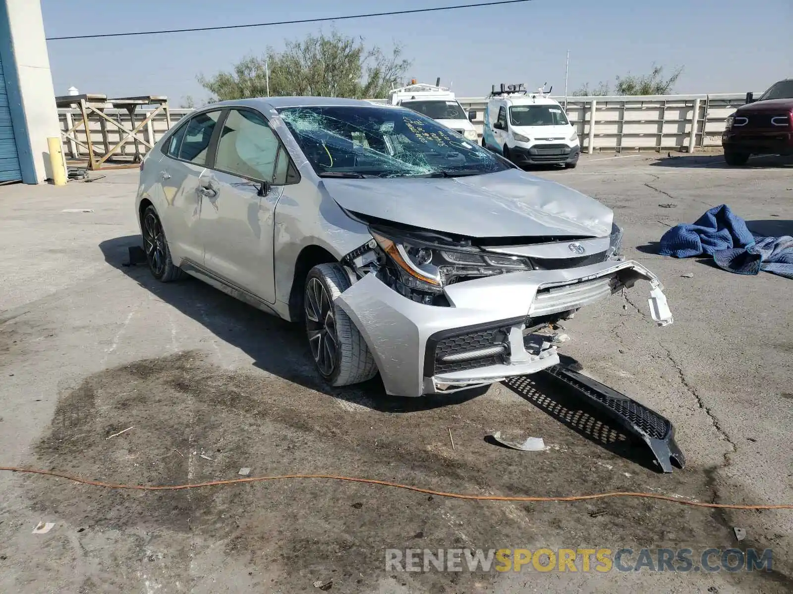 1 Photograph of a damaged car 5YFS4RCE1LP020602 TOYOTA COROLLA 2020