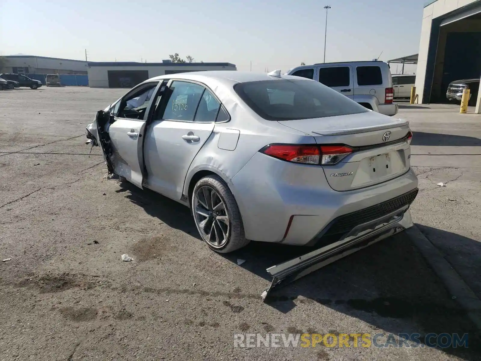 3 Photograph of a damaged car 5YFS4RCE1LP020602 TOYOTA COROLLA 2020