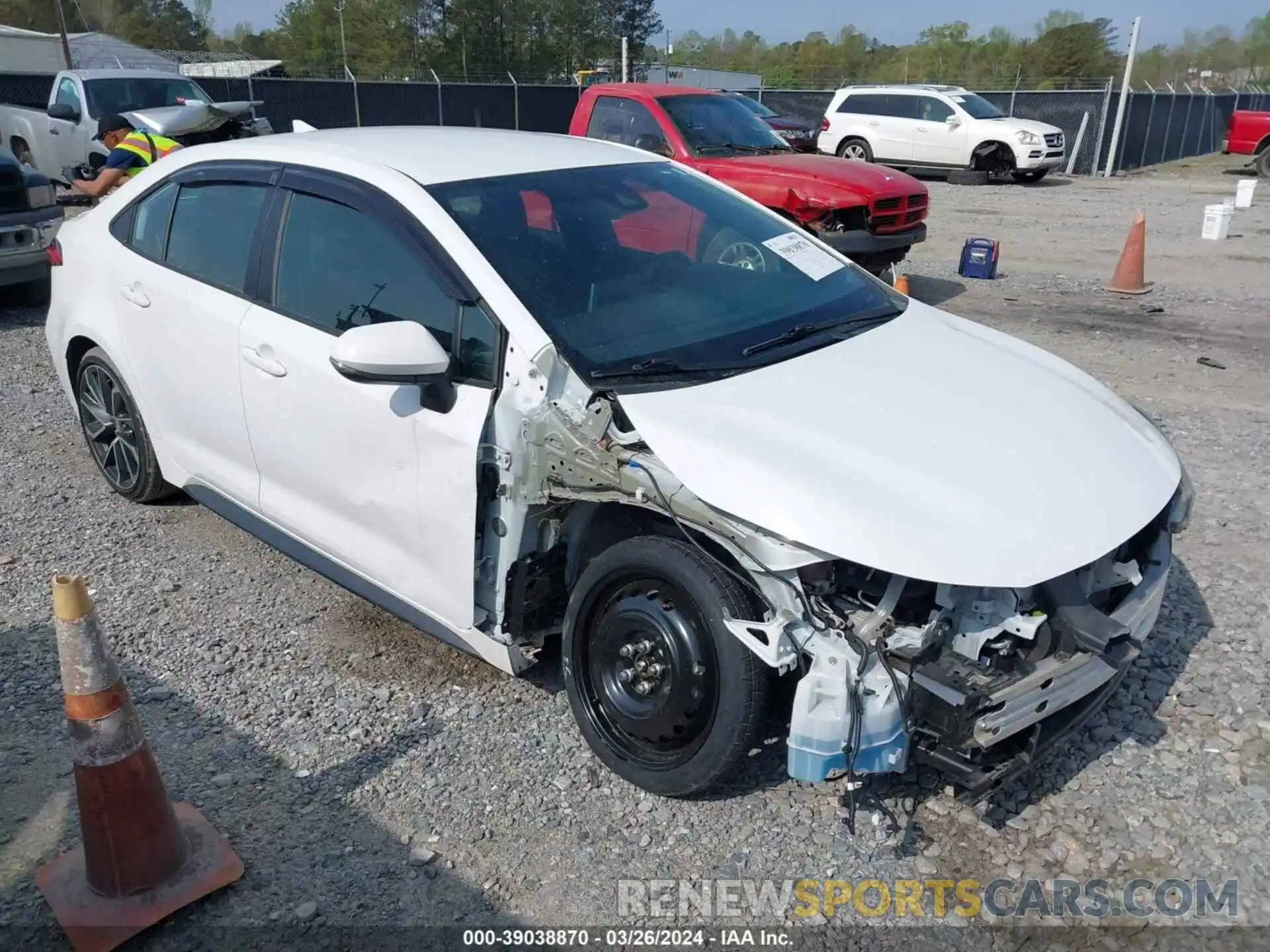 1 Photograph of a damaged car 5YFS4RCE1LP023662 TOYOTA COROLLA 2020