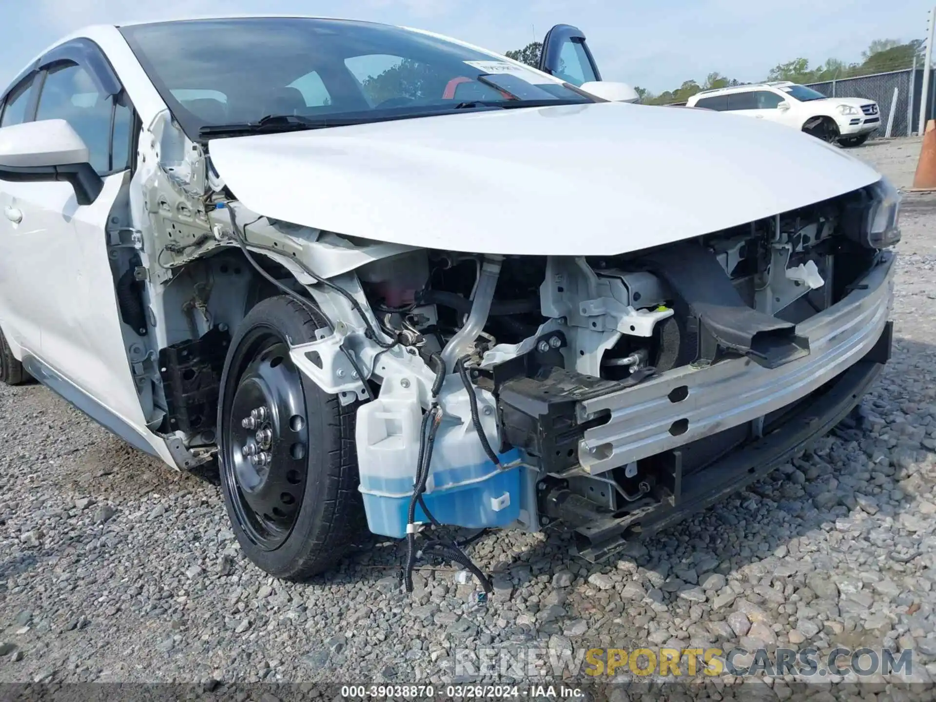 6 Photograph of a damaged car 5YFS4RCE1LP023662 TOYOTA COROLLA 2020