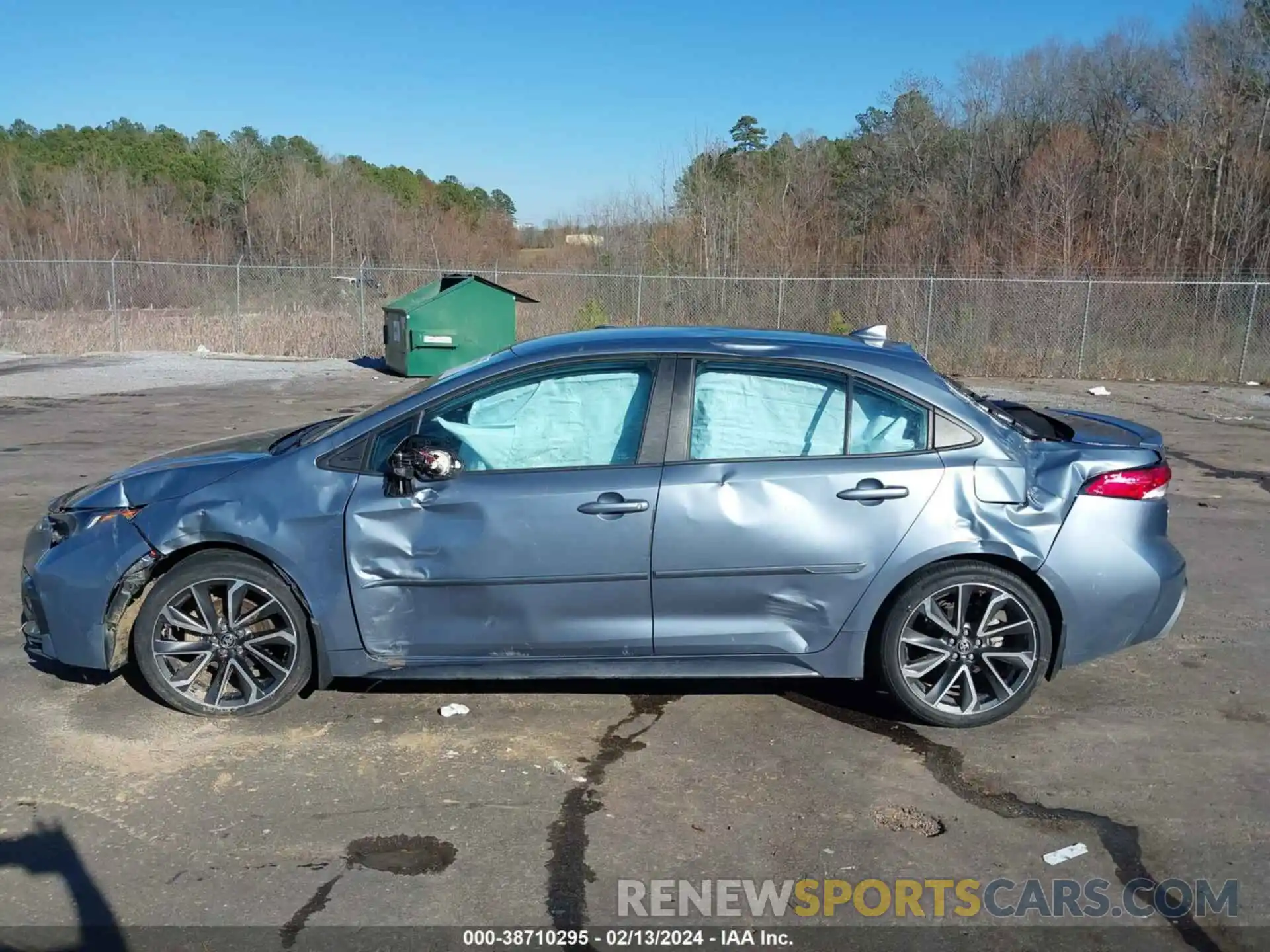 14 Photograph of a damaged car 5YFS4RCE1LP026268 TOYOTA COROLLA 2020