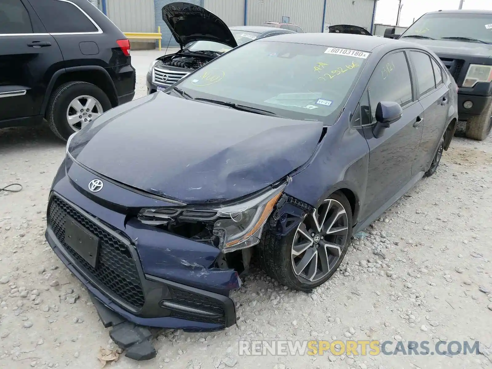 2 Photograph of a damaged car 5YFS4RCE1LP029266 TOYOTA COROLLA 2020