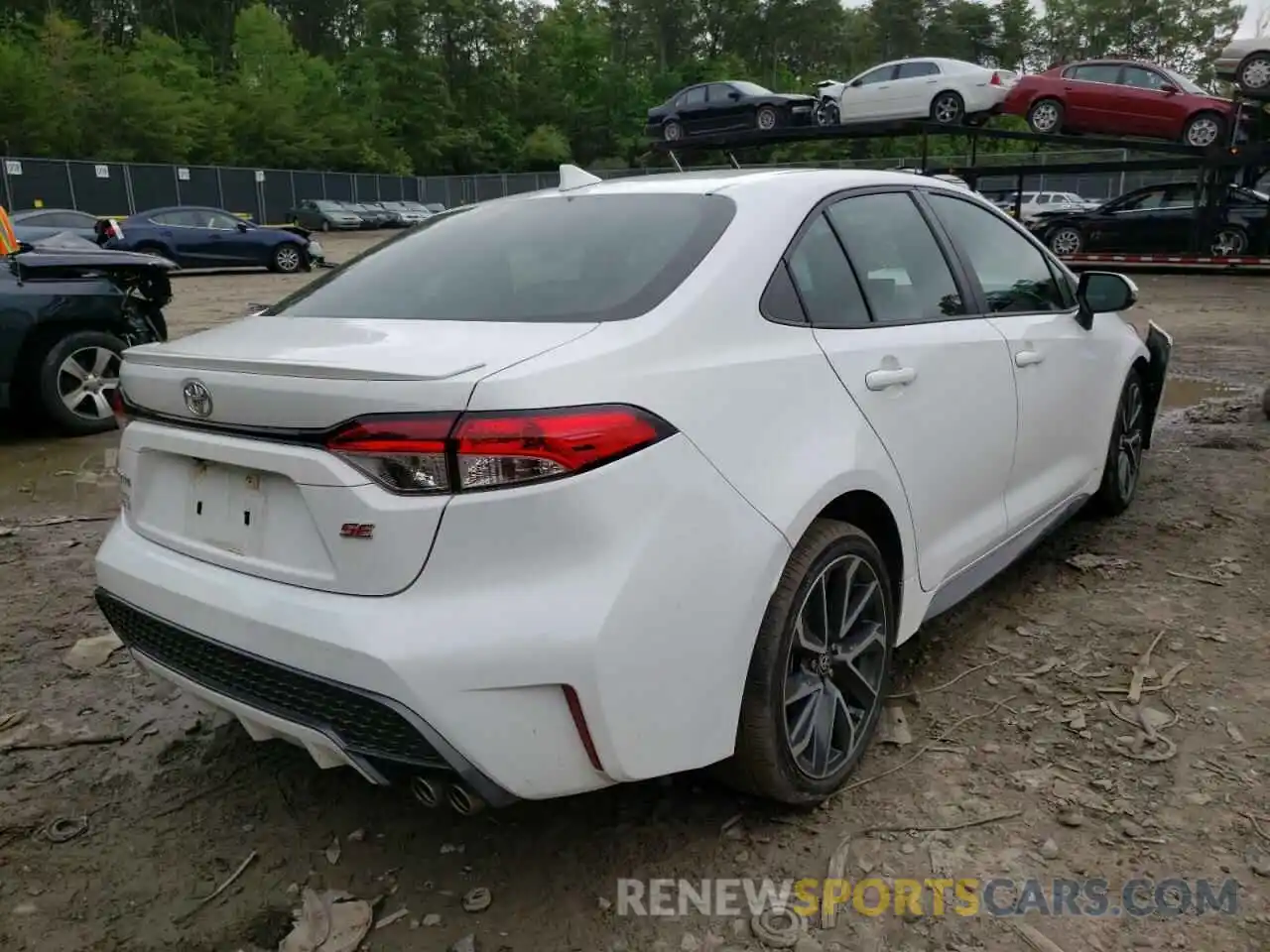 4 Photograph of a damaged car 5YFS4RCE1LP029591 TOYOTA COROLLA 2020