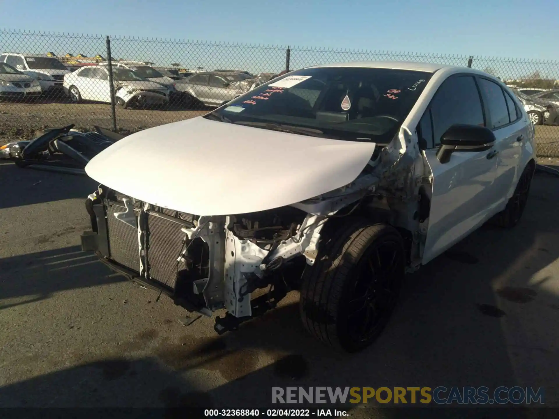 6 Photograph of a damaged car 5YFS4RCE1LP030921 TOYOTA COROLLA 2020