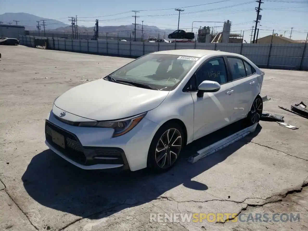 2 Photograph of a damaged car 5YFS4RCE1LP031552 TOYOTA COROLLA 2020