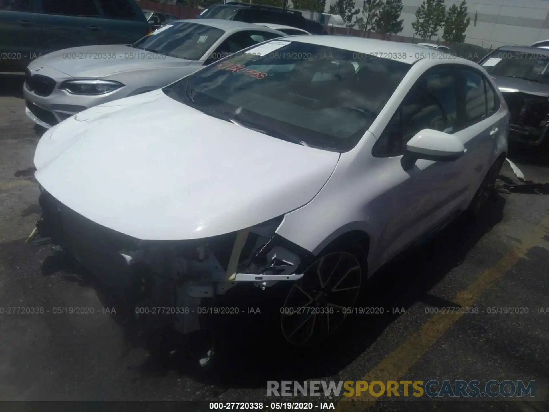 2 Photograph of a damaged car 5YFS4RCE1LP033656 TOYOTA COROLLA 2020