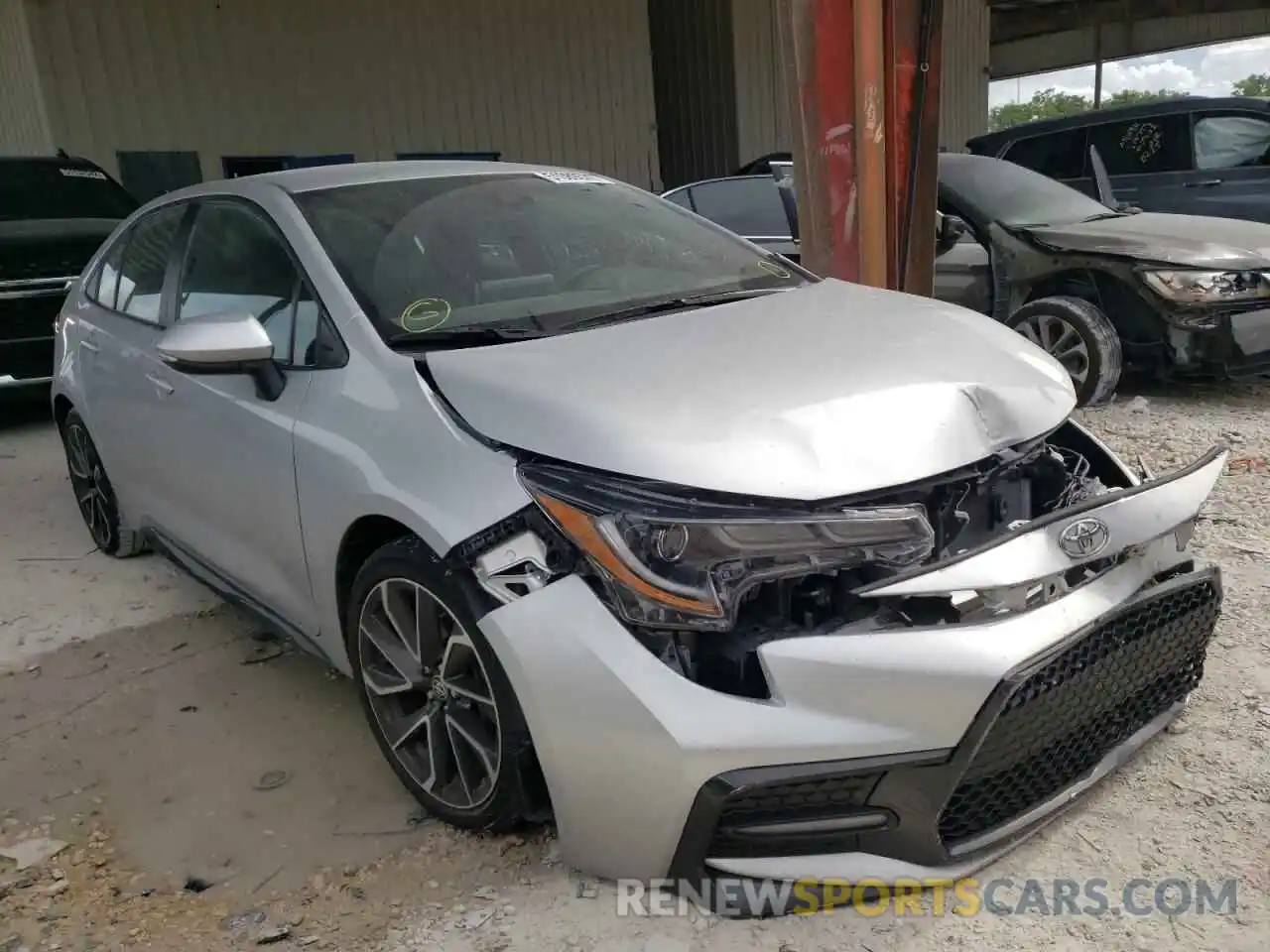 1 Photograph of a damaged car 5YFS4RCE1LP034404 TOYOTA COROLLA 2020