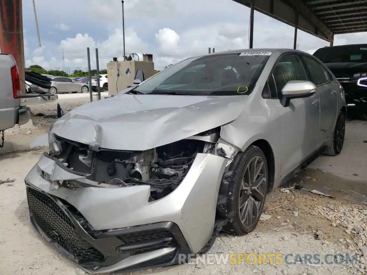 2 Photograph of a damaged car 5YFS4RCE1LP034404 TOYOTA COROLLA 2020